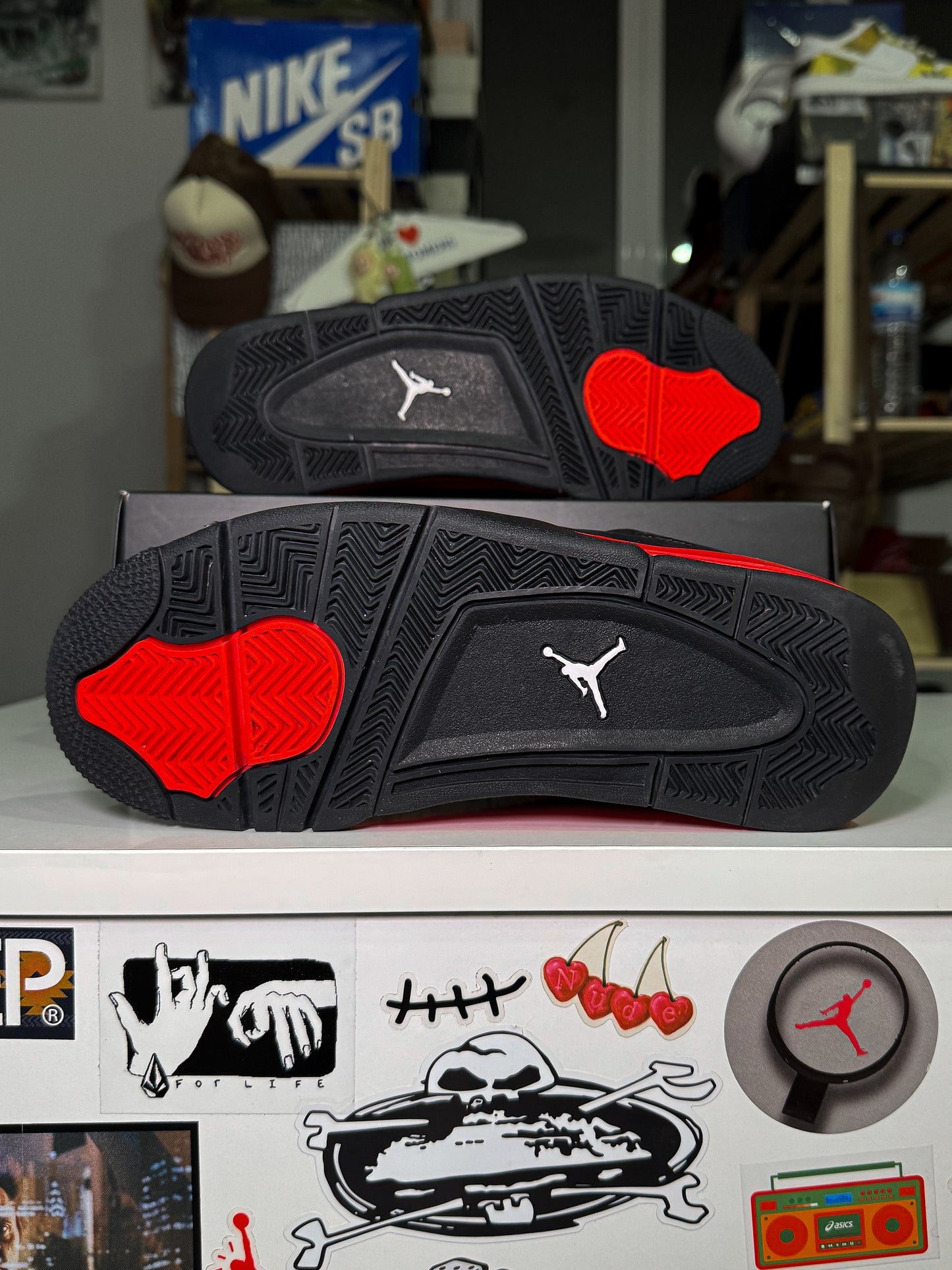 Air Jordan 4 Retro 'Red Thunder' 2022 - Recondicionado