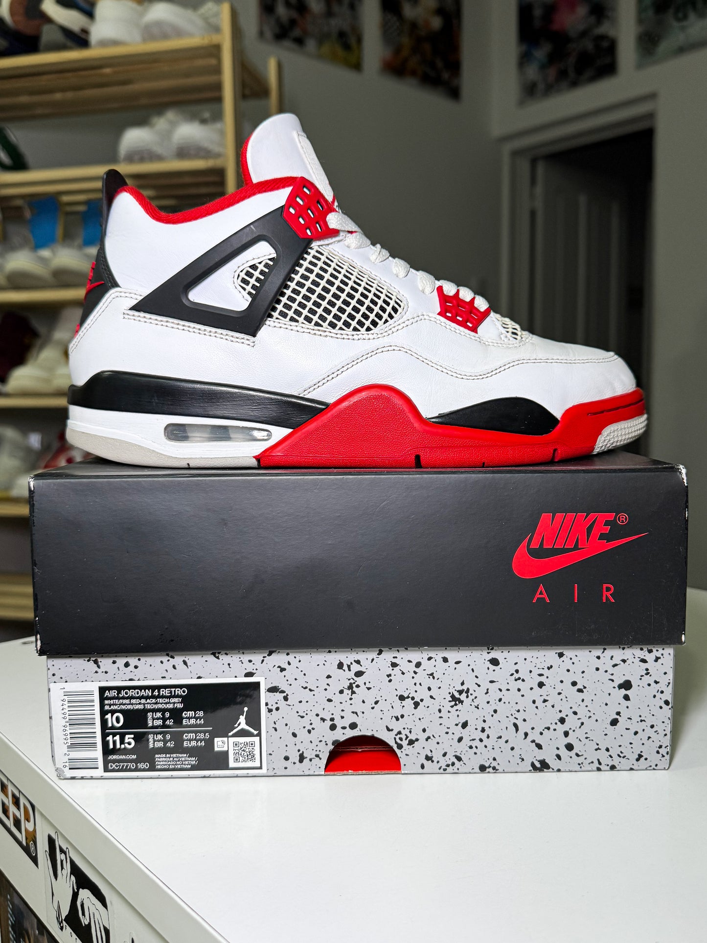 Air Jordan 4 Retro 'Fire Red' 2020 - Recondicionado