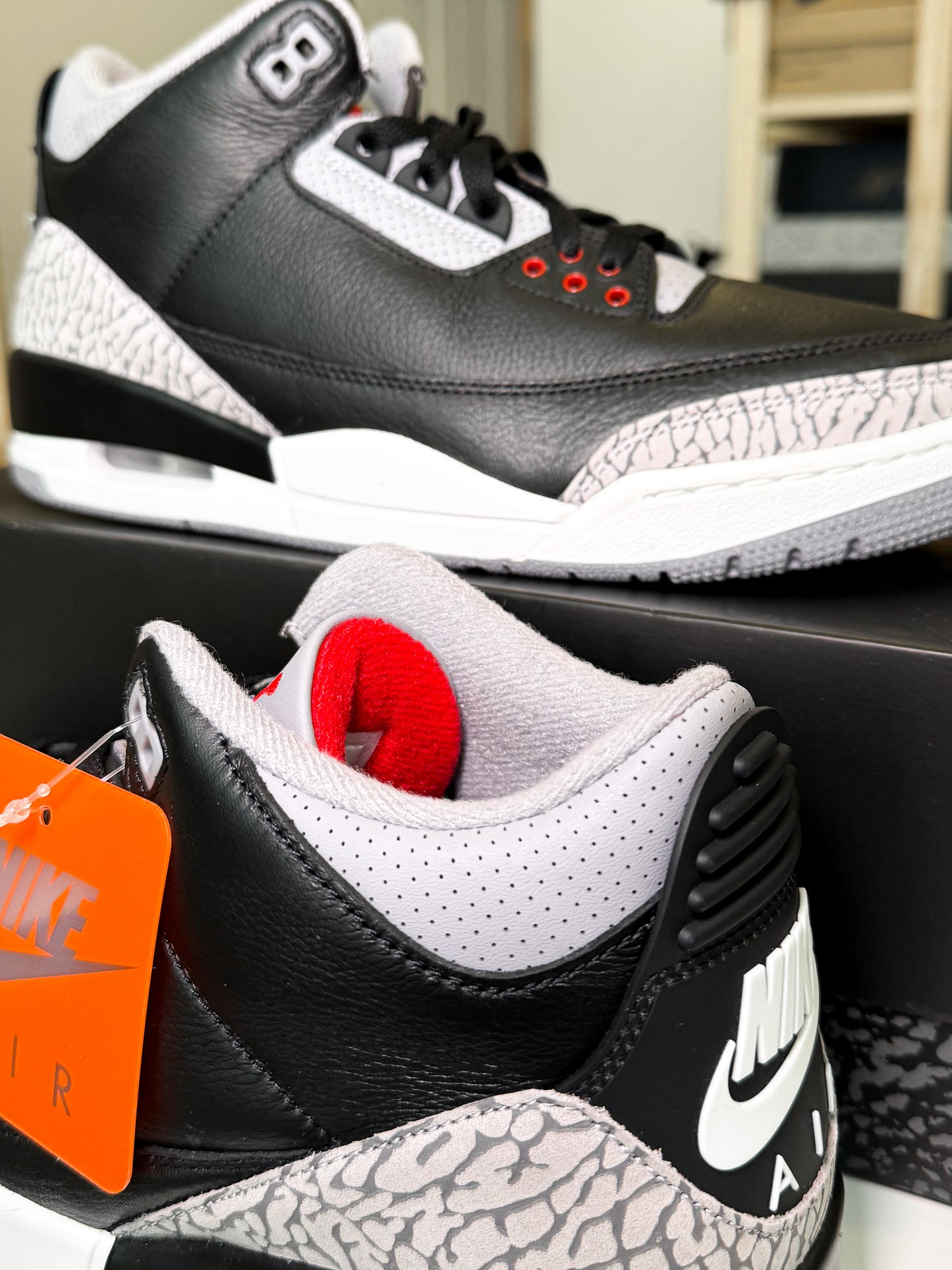 Air Jordan 3 Retro OG ‘Black Cement’ 2024 - Novo