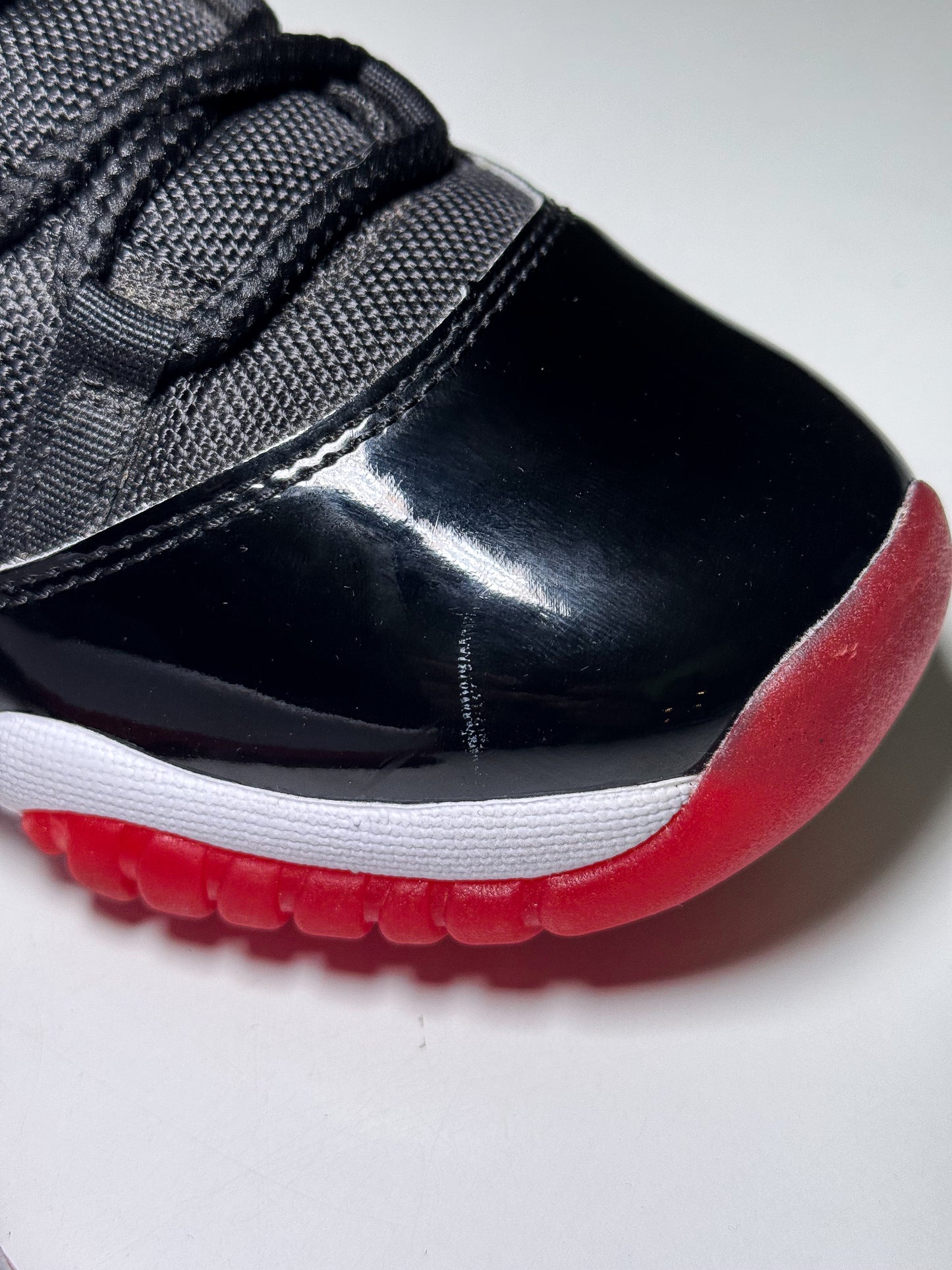 Air Jordan 11 Retro ‘Bred’ GS 2019 - Recondicionado