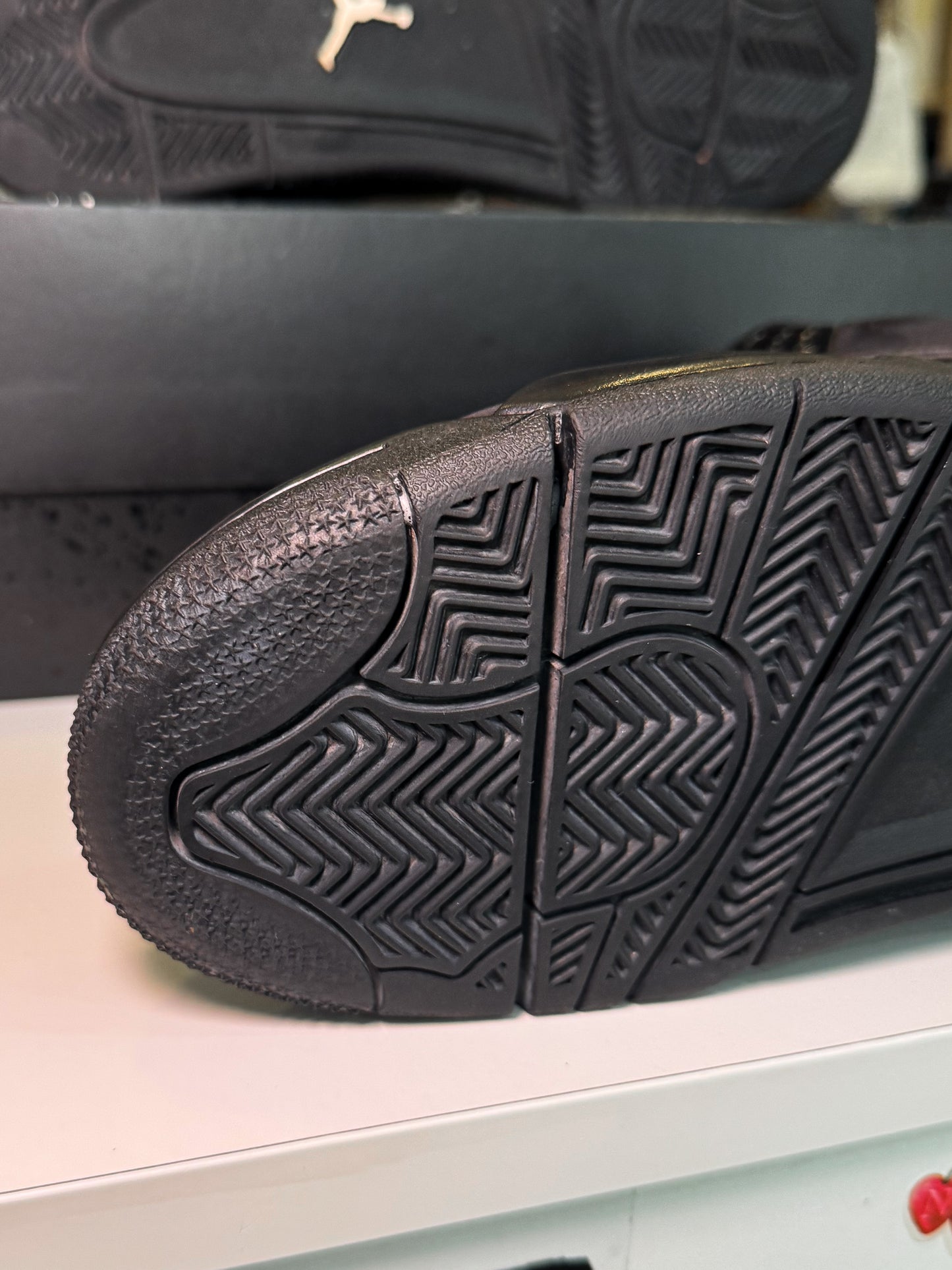 Air Jordan 4 Retro 'Black Cat’ 2020 - Recondicionado