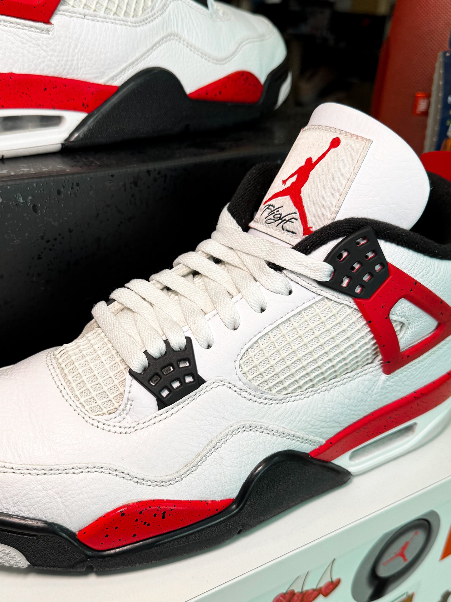 Air Jordan 4 Retro 'Red Cement' 2023 - Recondicionado