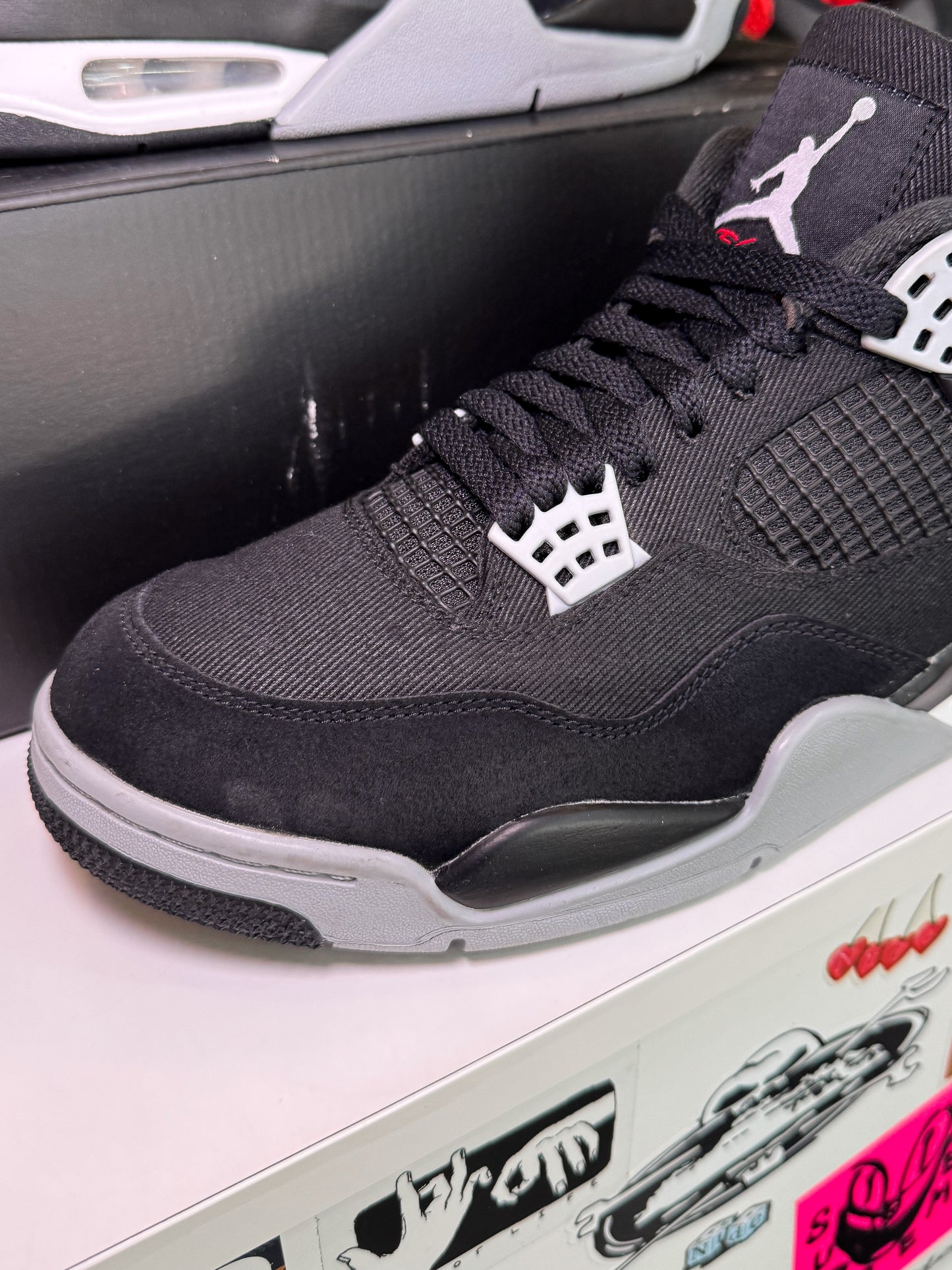 Air Jordan 4 Retro 'Black Canvas' 2022 - Recondicionado