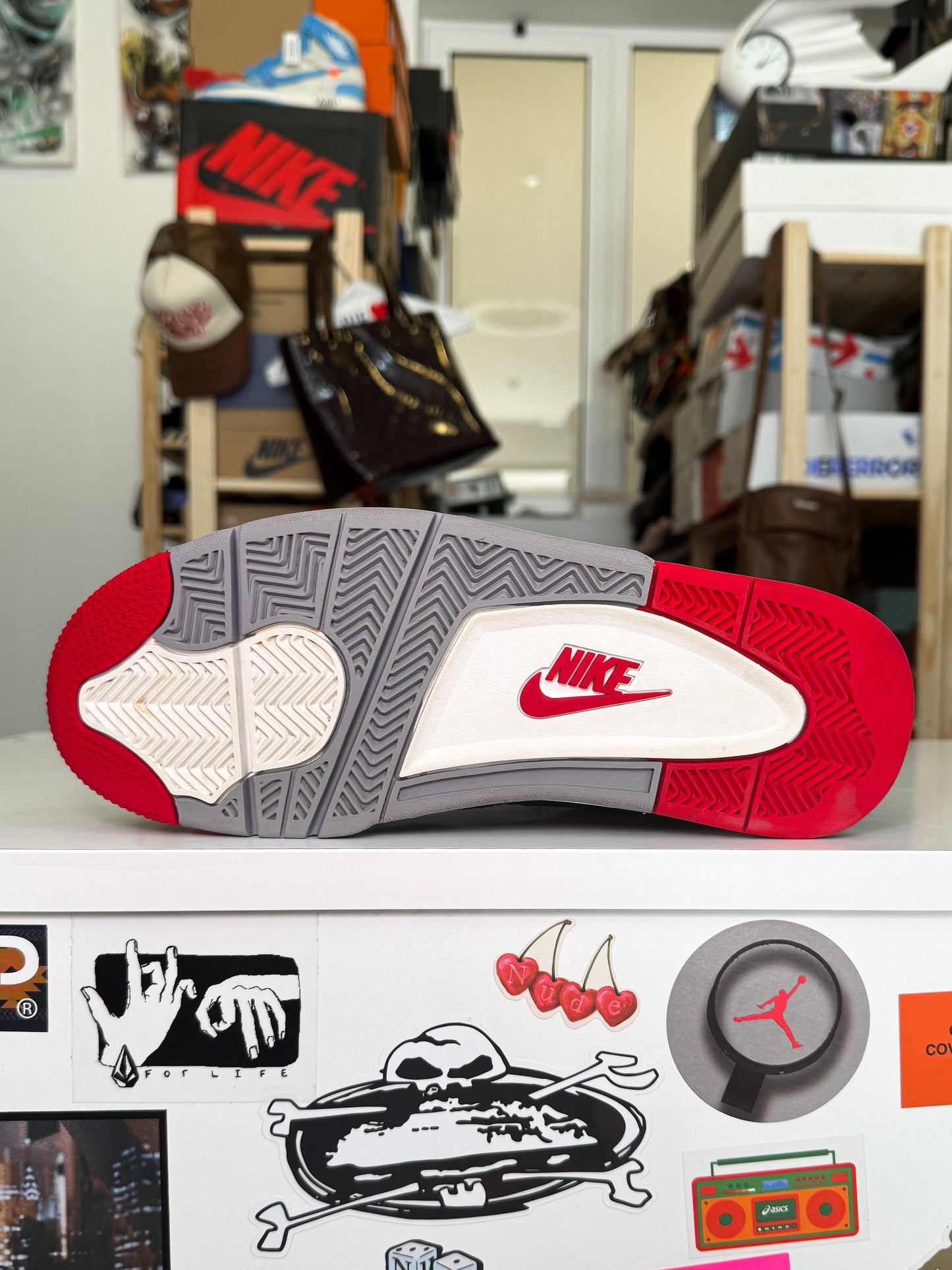 Air Jordan 4 Retro 'Bred Reimagined' 2024 - Recondicionado