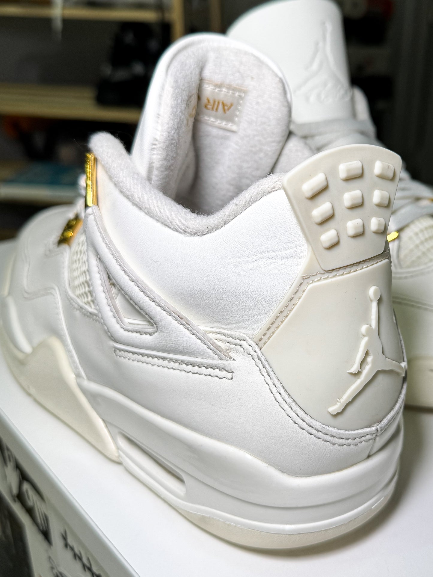 Air Jordan 4 Retro ‘Metallic Gold’ W 2024 - Recondicionado