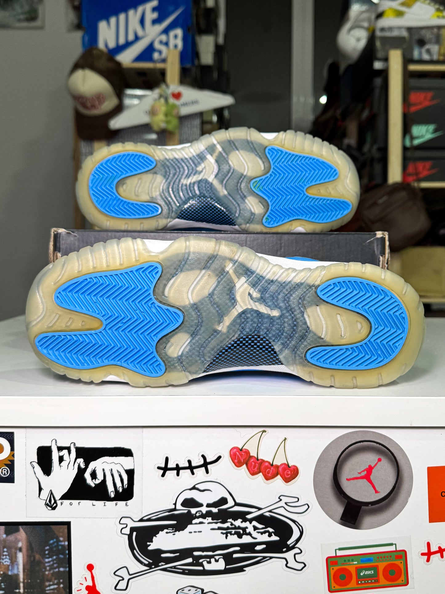 Air Jordan 11 Retro Low ‘UNC’ 2017 - Recondicionado
