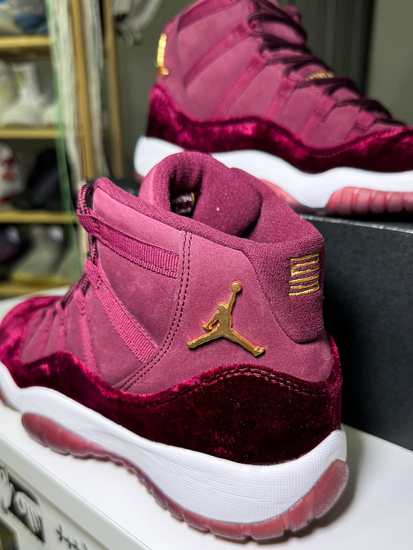 Air Jordan 11 Retro Heiress ‘Velvet’ GG 2016 - Recondicionado