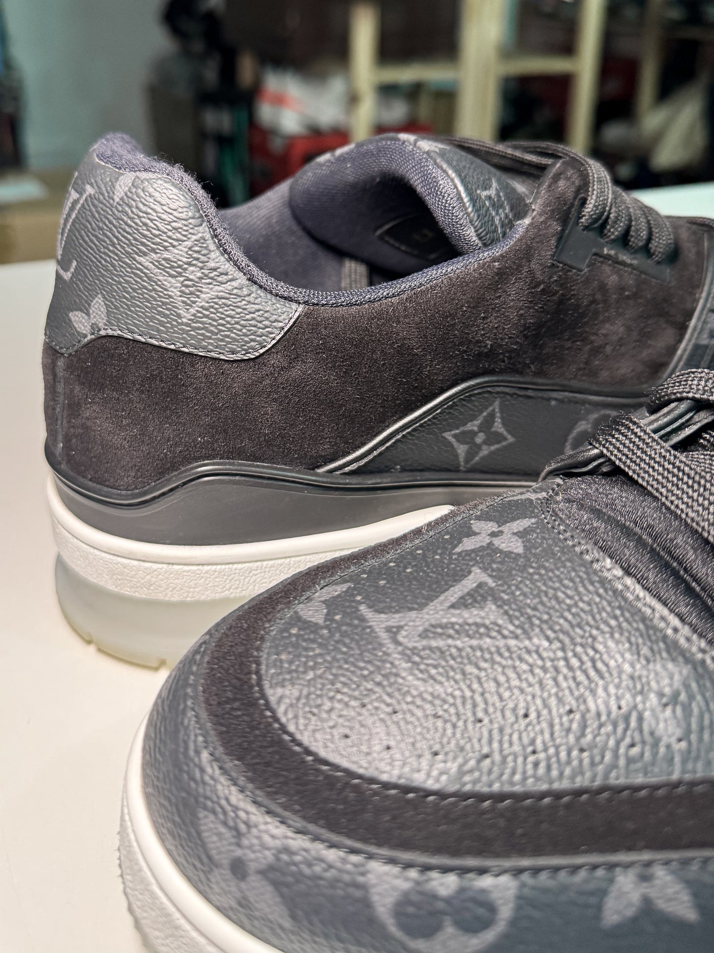 Louis Vuitton LV Trainer Low ‘Black Monogram’ - Recondicionado