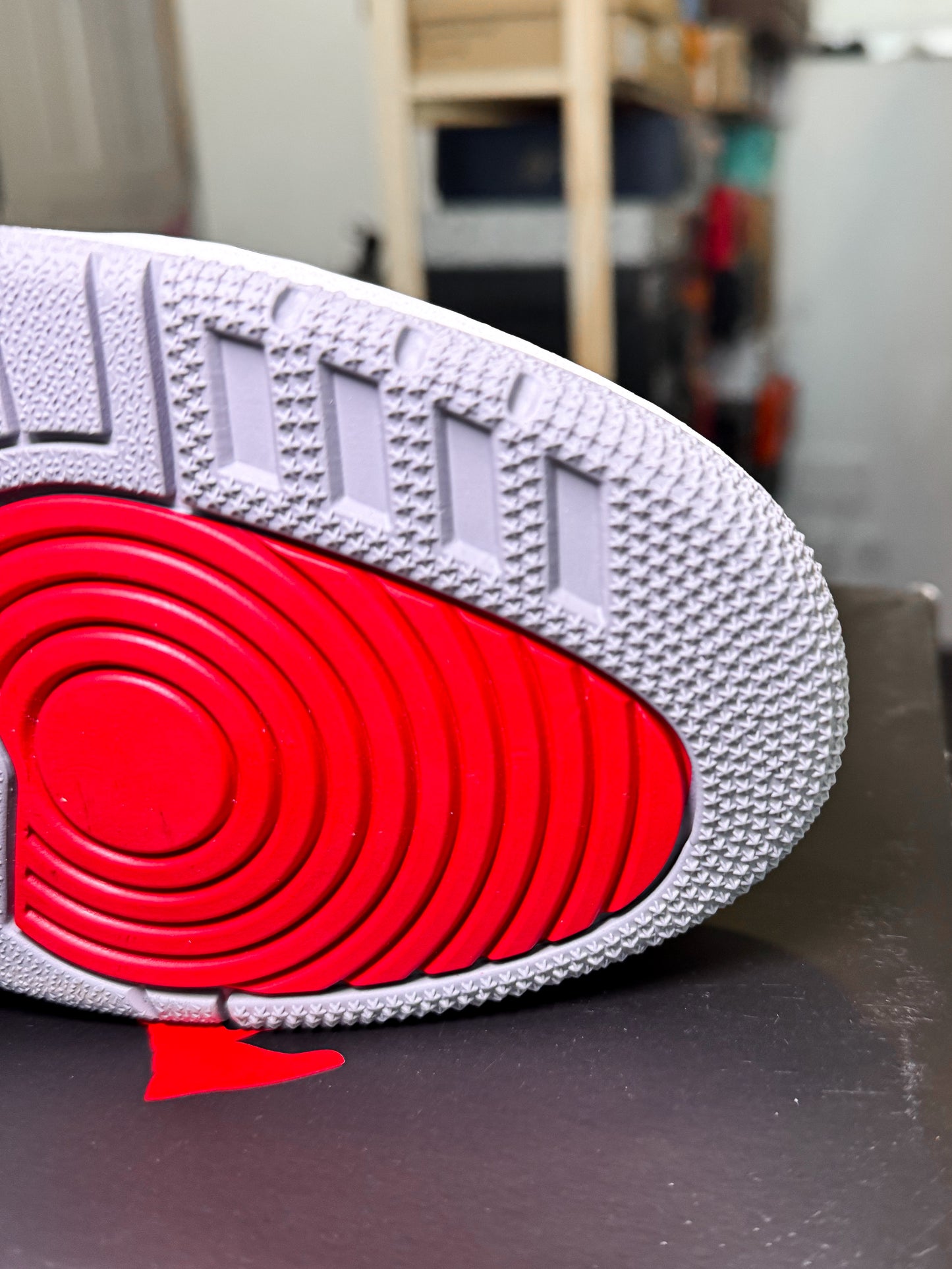 Air Jordan 3 Retro OG ‘Black Cement’ 2024 - Novo