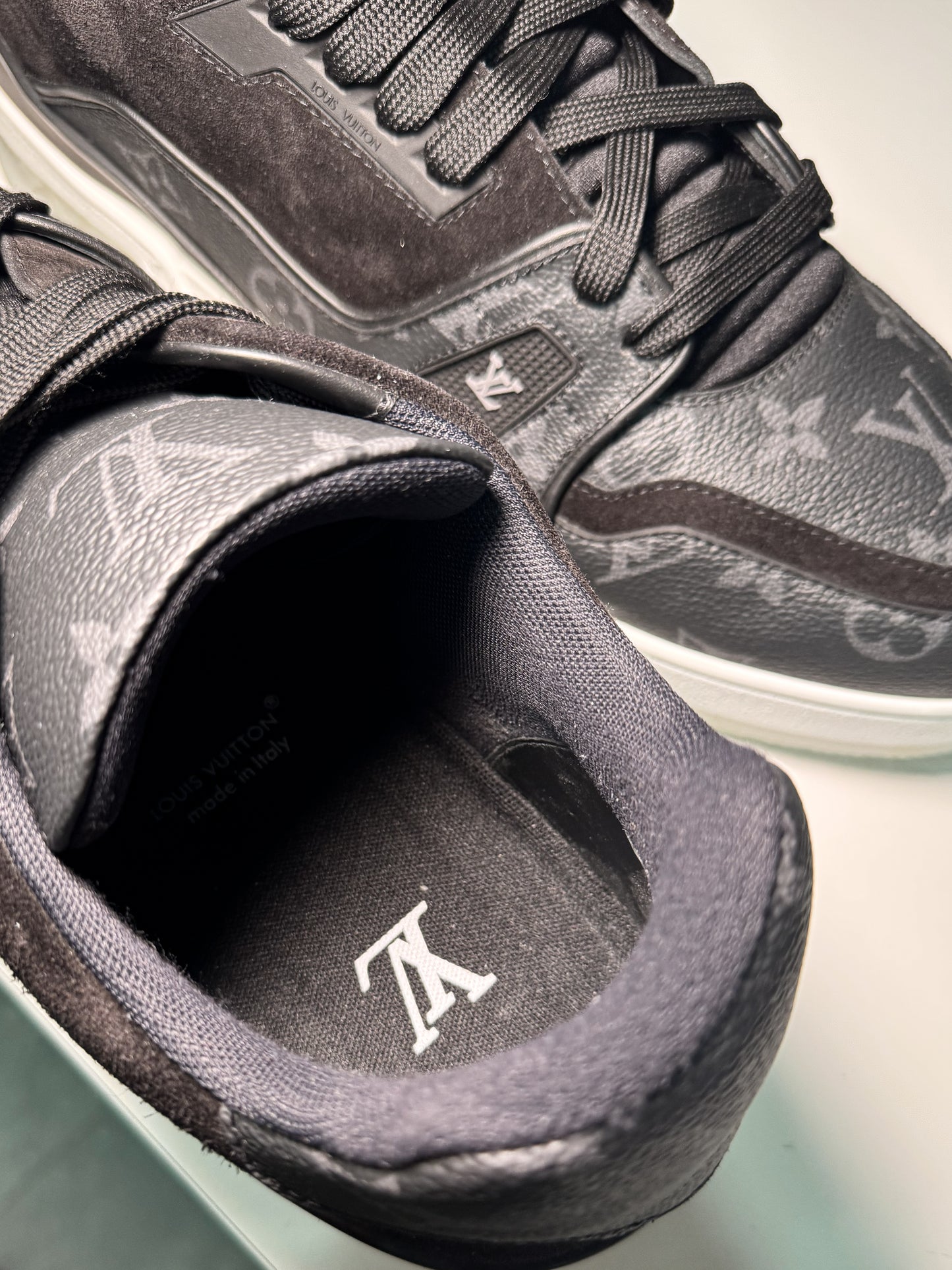 Louis Vuitton LV Trainer Low ‘Black Monogram’ - Recondicionado