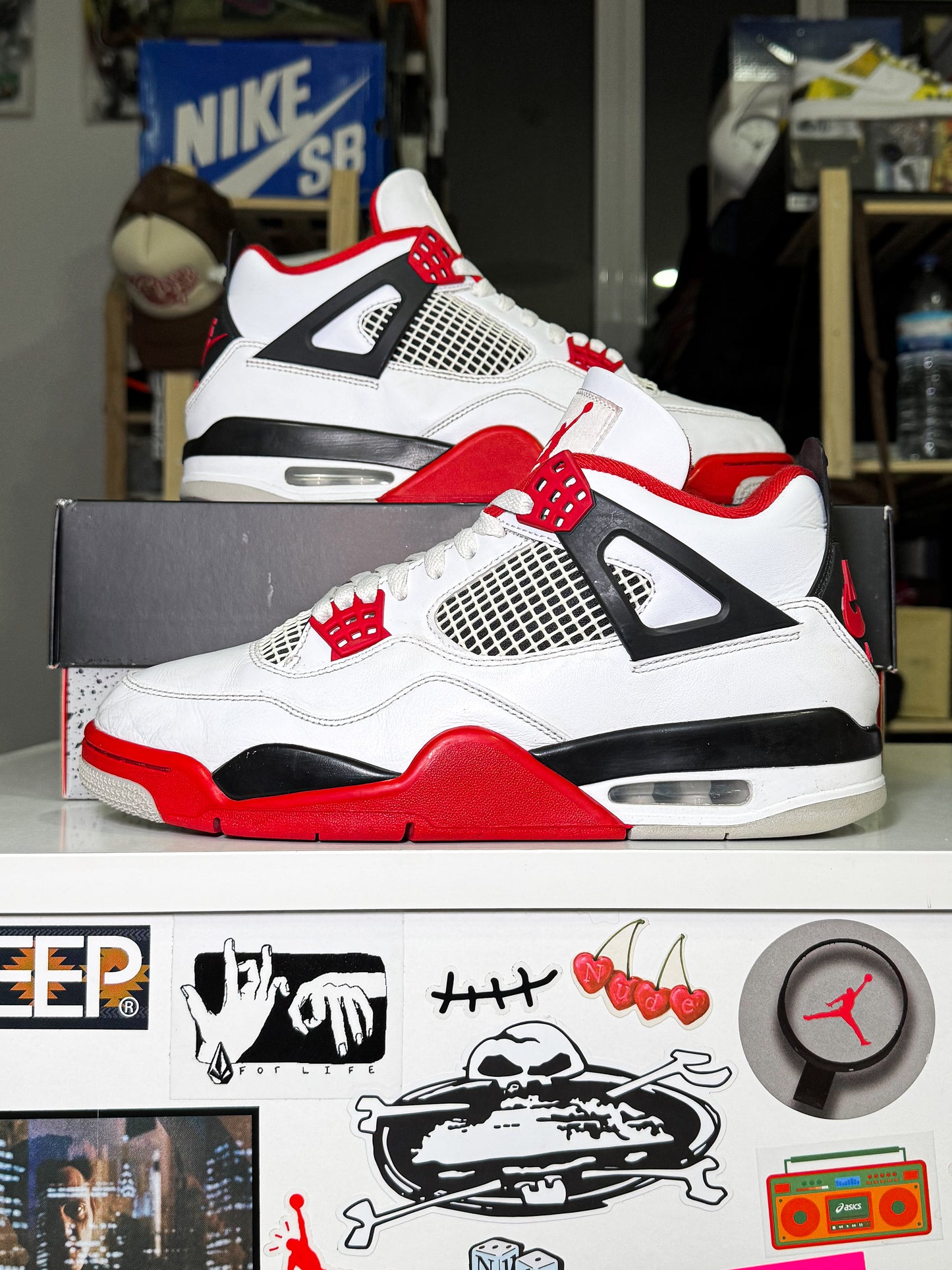 Air Jordan 4 Retro 'Fire Red' 2020 - Recondicionado