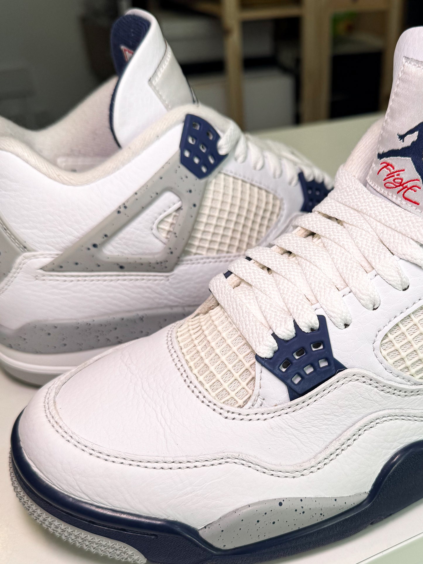 Air Jordan 4 Retro 'Midnight Navy’ 2022 - Recondicionado