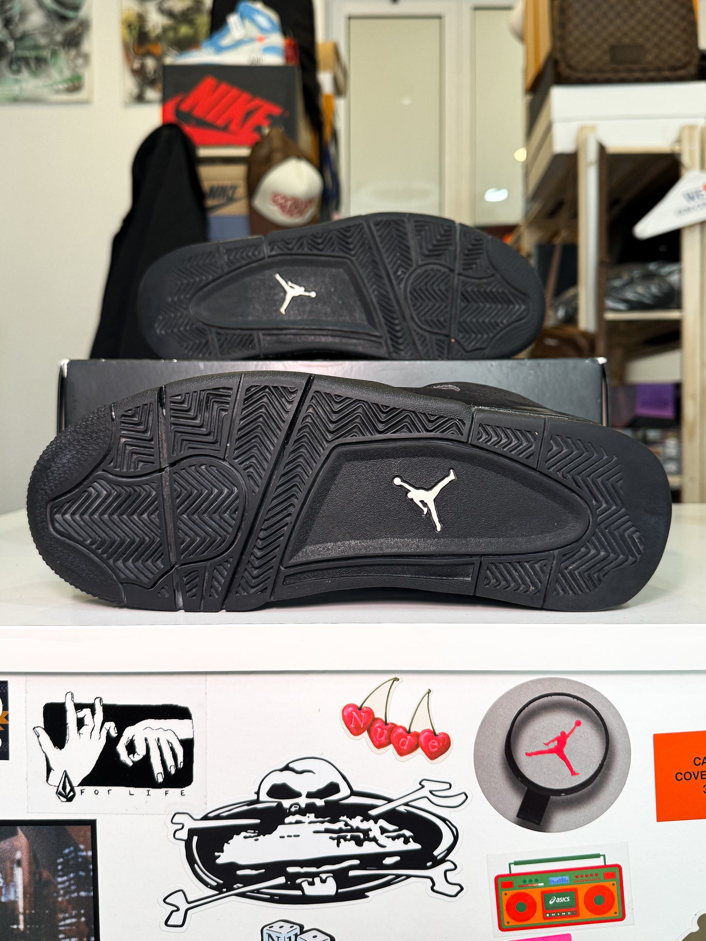 Air Jordan 4 Retro 'Black Cat’ 2020 - Recondicionado