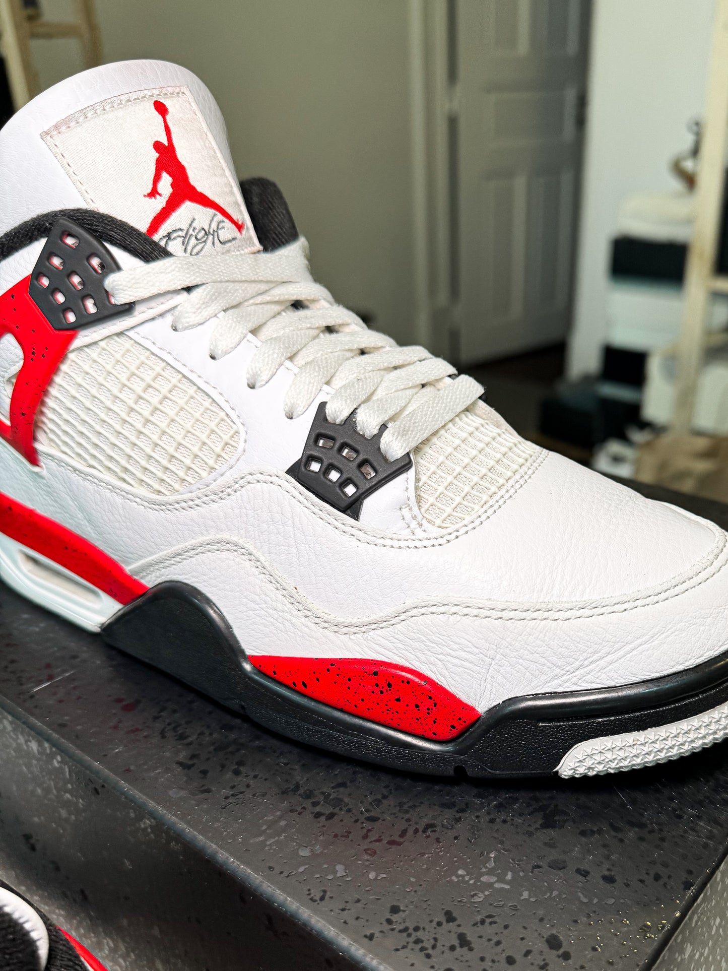 Air Jordan 4 Retro 'Red Cement' 2023 - Recondicionado