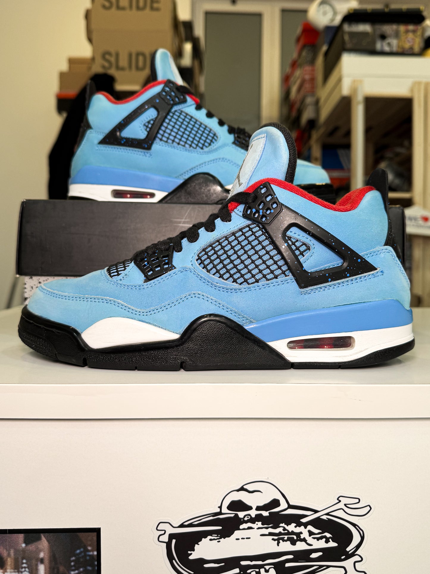 Air Jordan 4 Retro x Travis Scott ‘Cactus Jack’ 2018 - Recondicionado