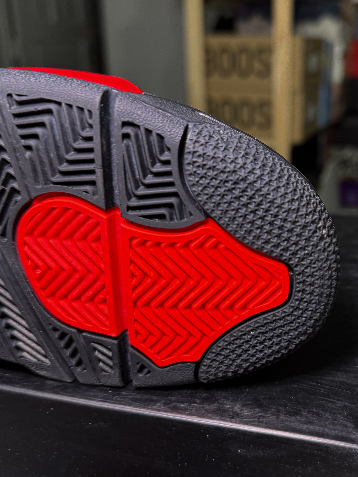 Air Jordan 4 Retro 'Red Thunder' 2022 - Recondicionado