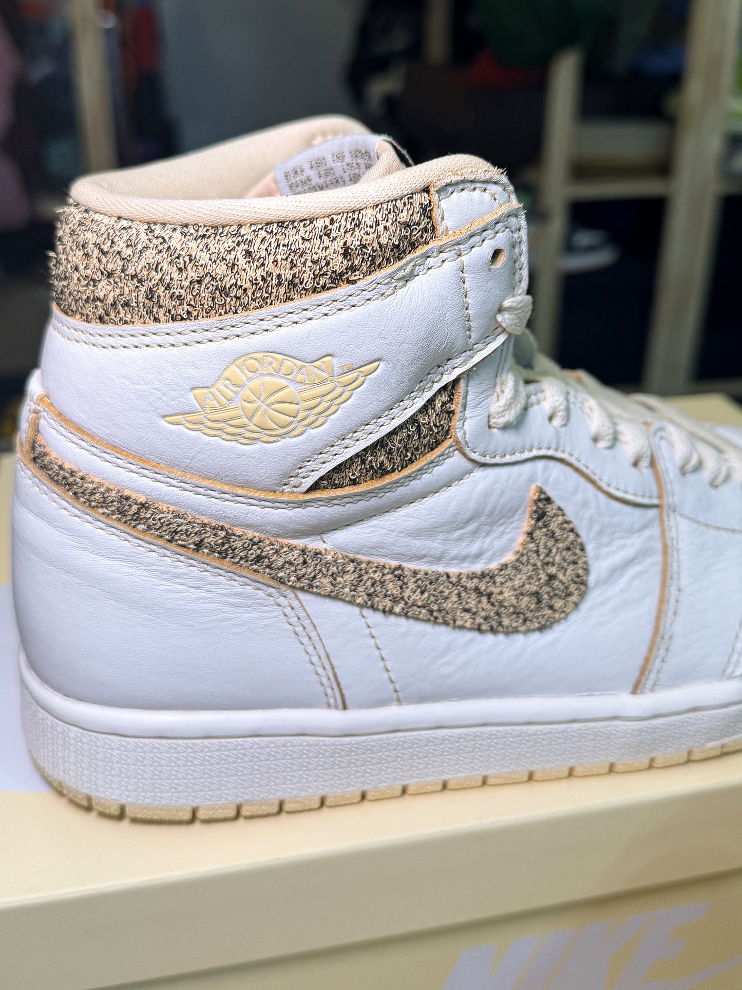 Air Jordan 1 Retro High OG Craft ‘Vibrations of Naija’ 2023 - Recondicionado