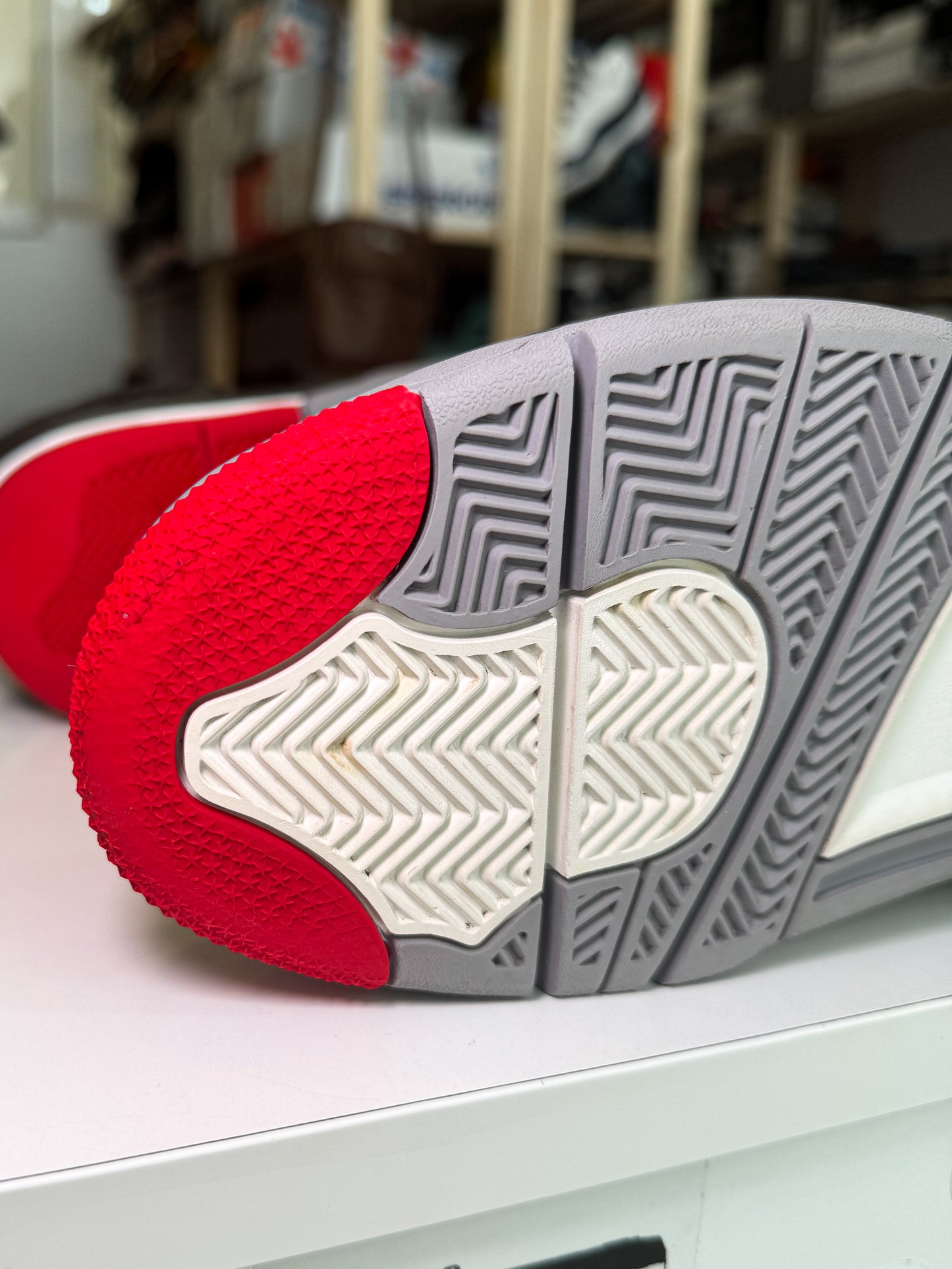 Air Jordan 4 Retro 'Bred Reimagined' 2024 - Recondicionado