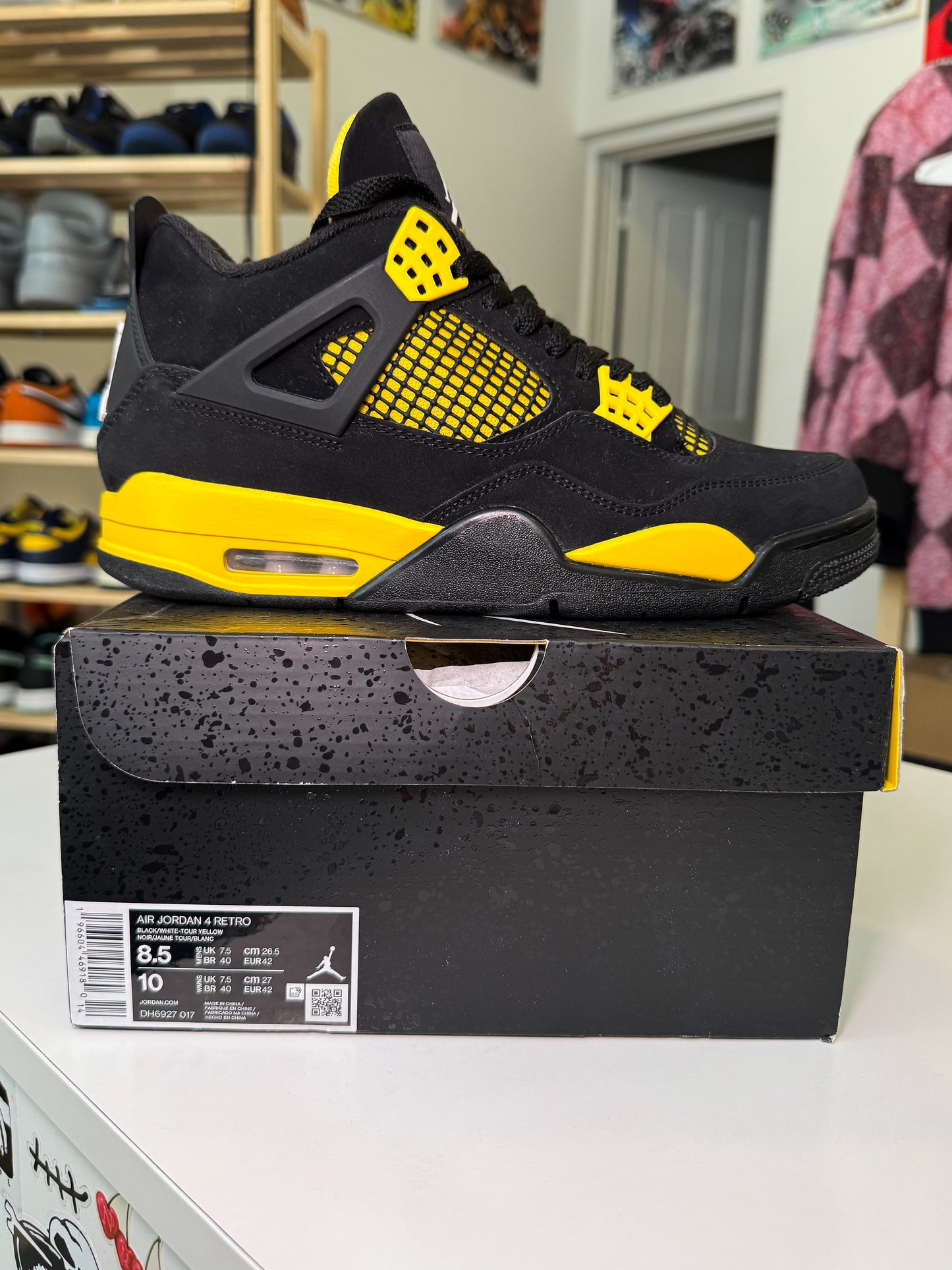 Air Jordan 4 Retro 'Thunder' 2023 - Recondicionado