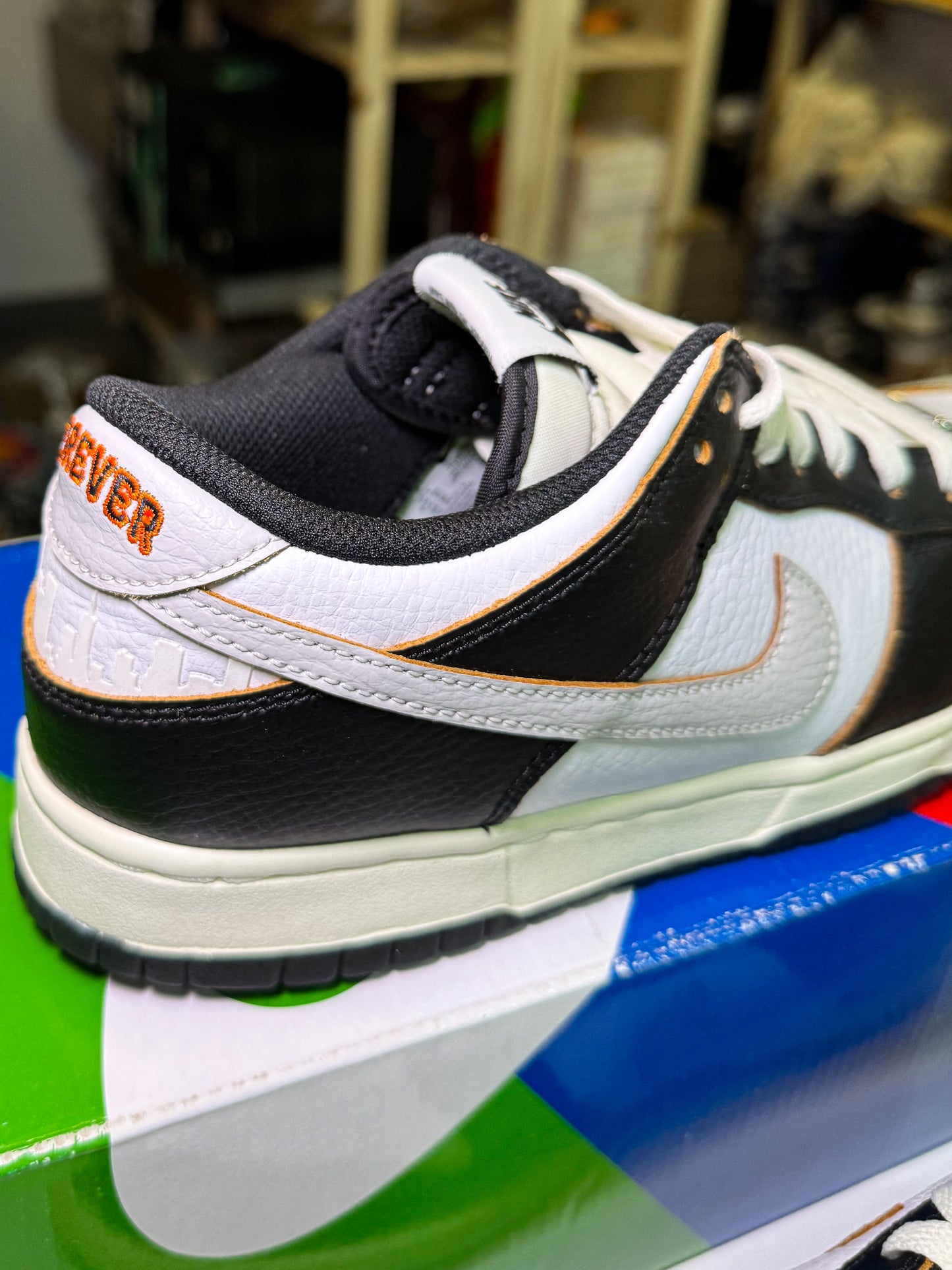 Nike SB Dunk Low x HUF ‘San Francisco’ 2022 - Recondicionado