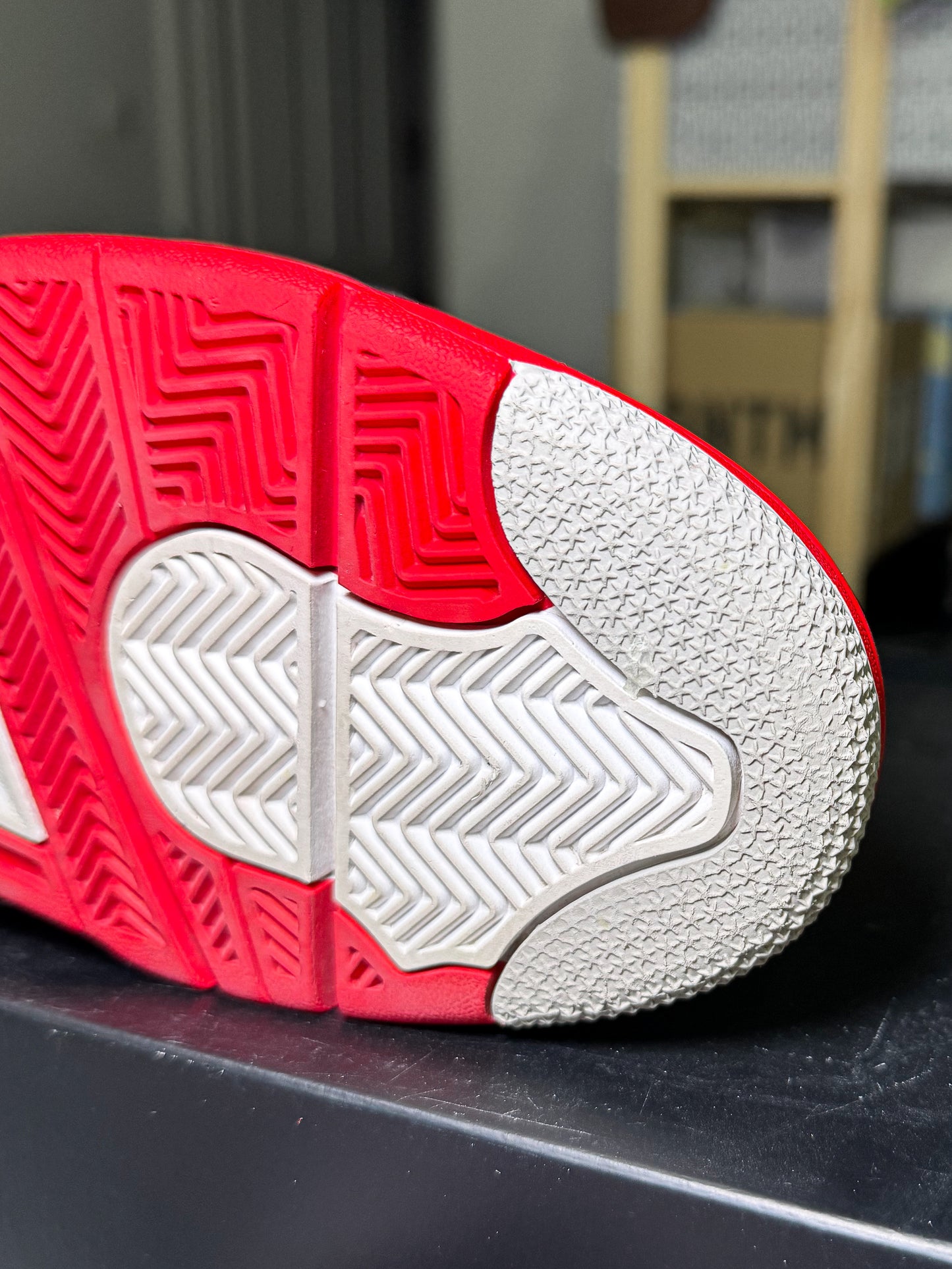 Air Jordan 4 Retro 'Fire Red' 2020 - Recondicionado