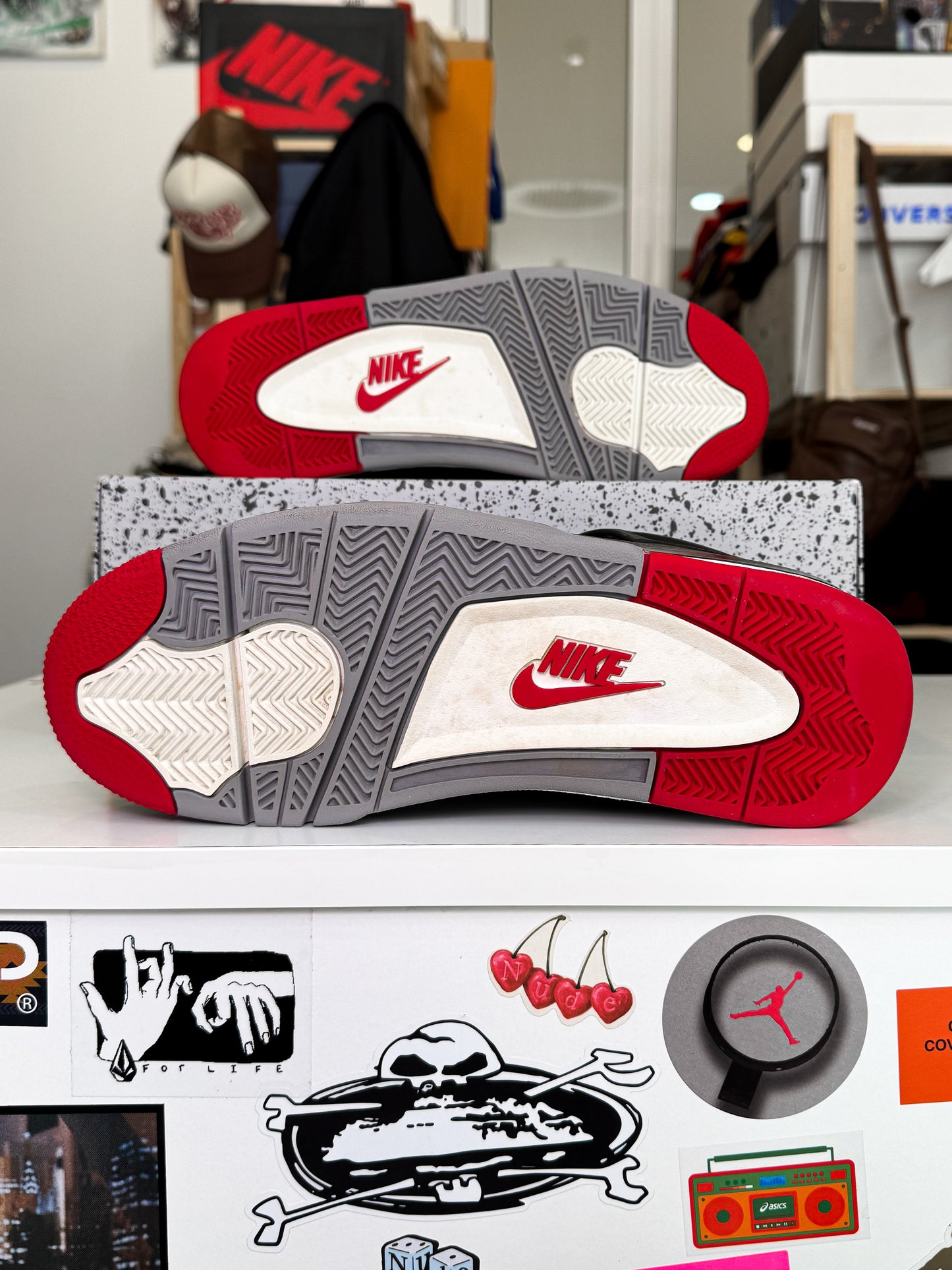 Air Jordan 4 Retro 'Bred Reimagined' 2024 - Recondicionado