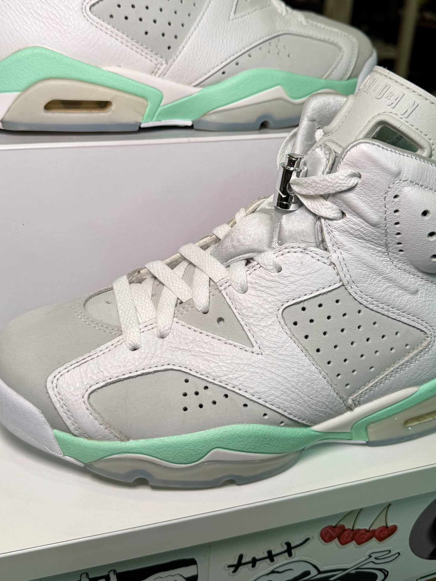 Air Jordan 6 Retro ‘Mint Foam’ W 2022 - Recondicionado