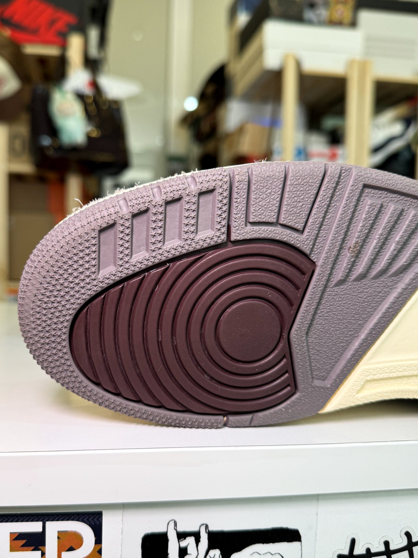 Air Jordan 3 Retro x A Ma Maniere ‘While You Were Sleeping’ 2024 W - Recondicionado
