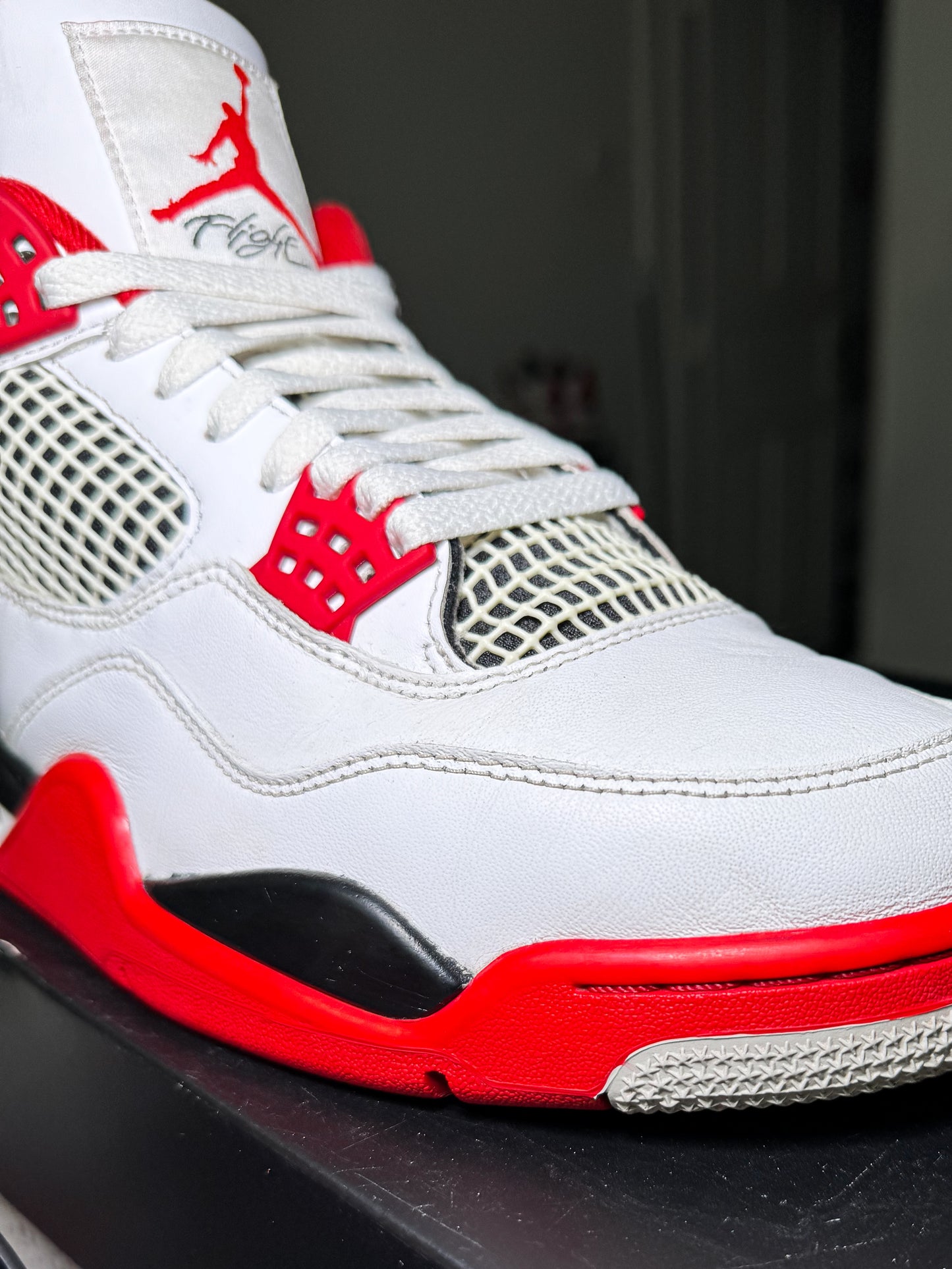 Air Jordan 4 Retro 'Fire Red' 2020 - Recondicionado