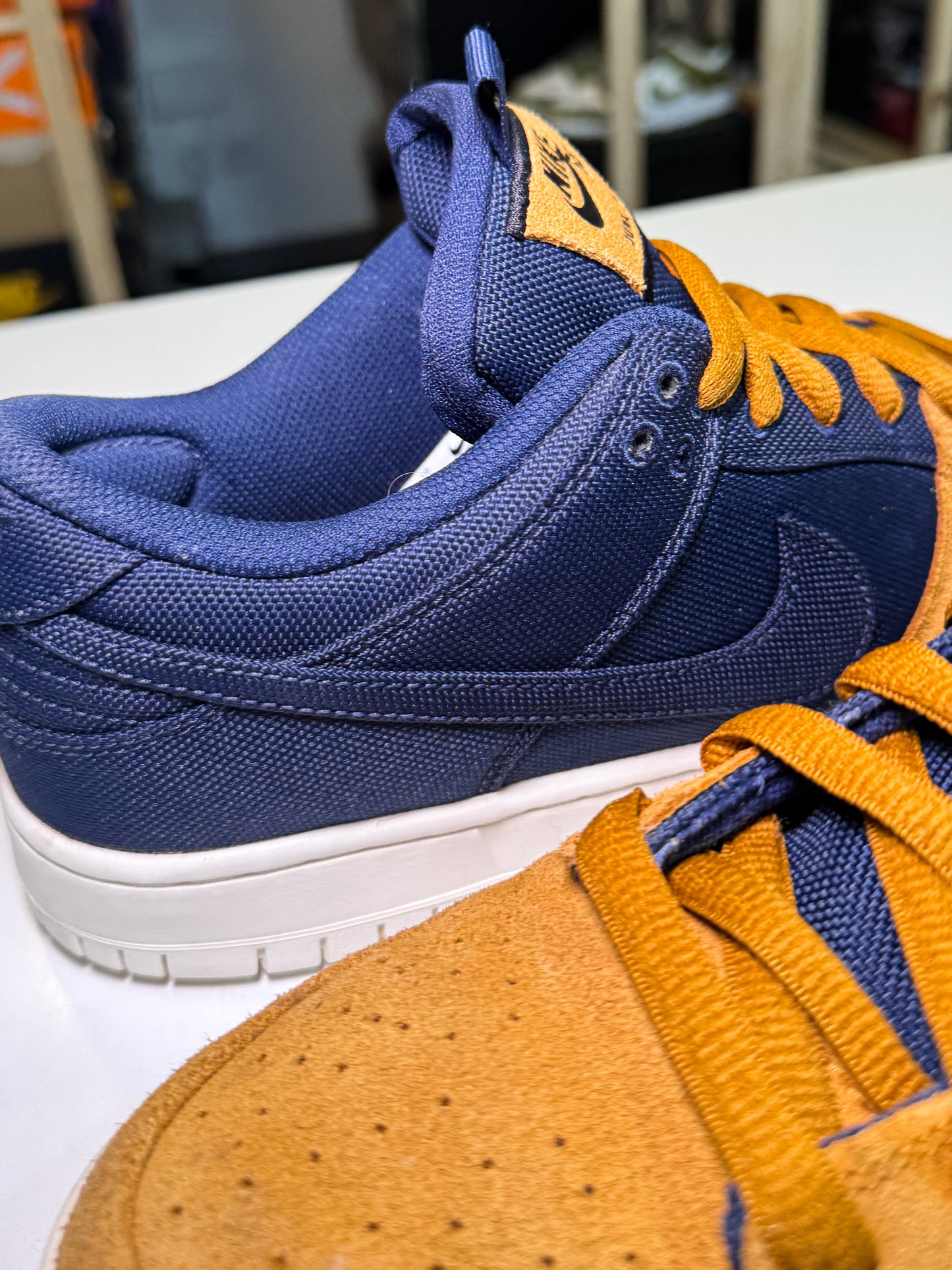 Nike SB Dunk Low ‘Navy Desert Ochre’ 2023 - Recondicionado
