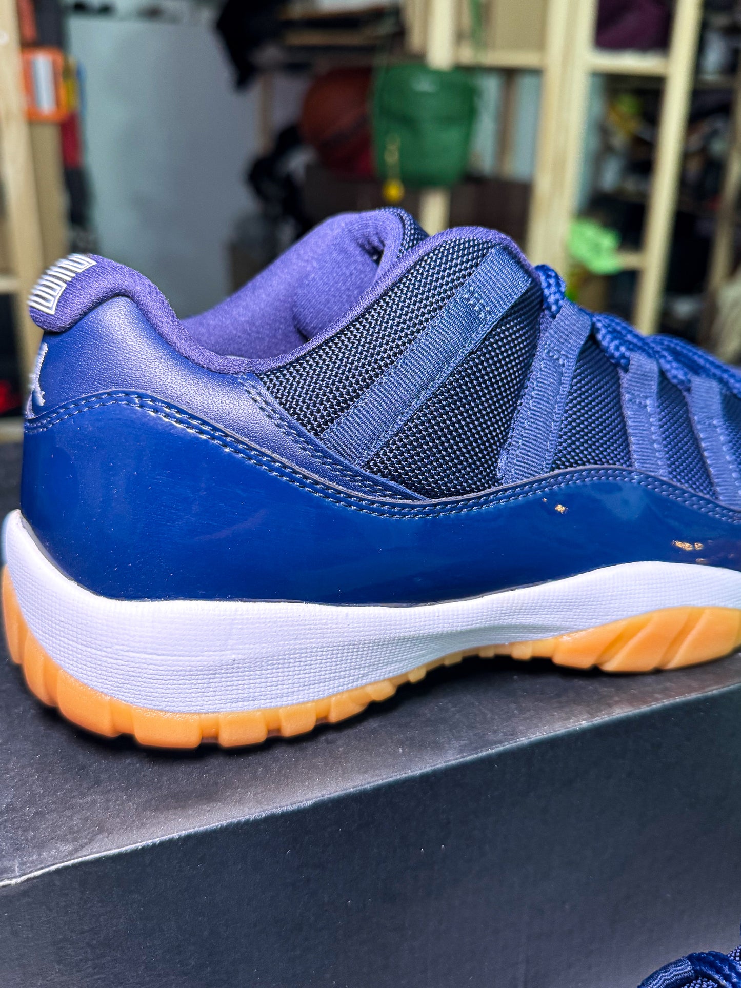 Air Jordan 11 Retro Low ‘Navy Gum’ 2016 - DS