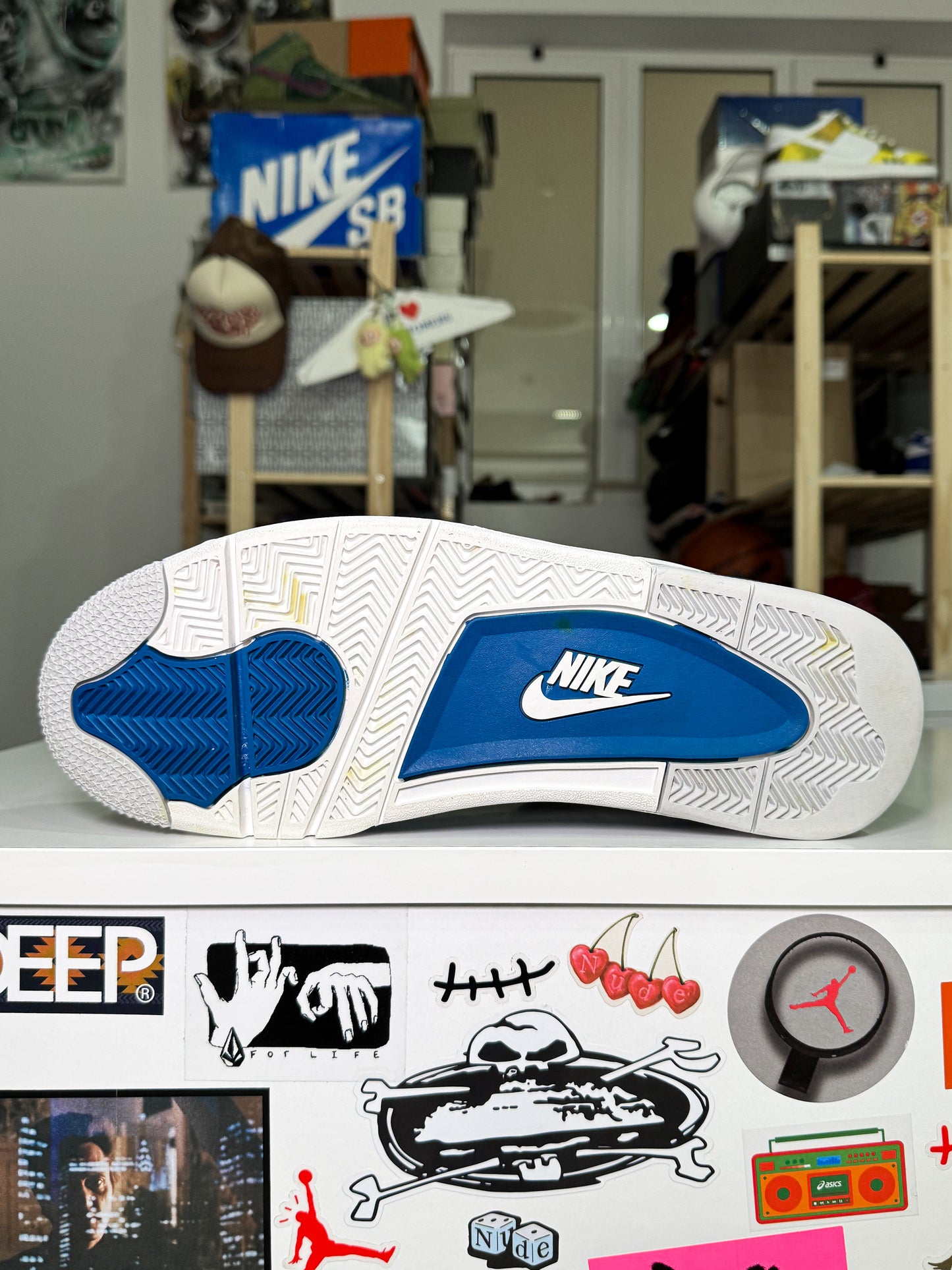 Air Jordan 4 Retro 'Military Blue’ 2024 - Recondicionado
