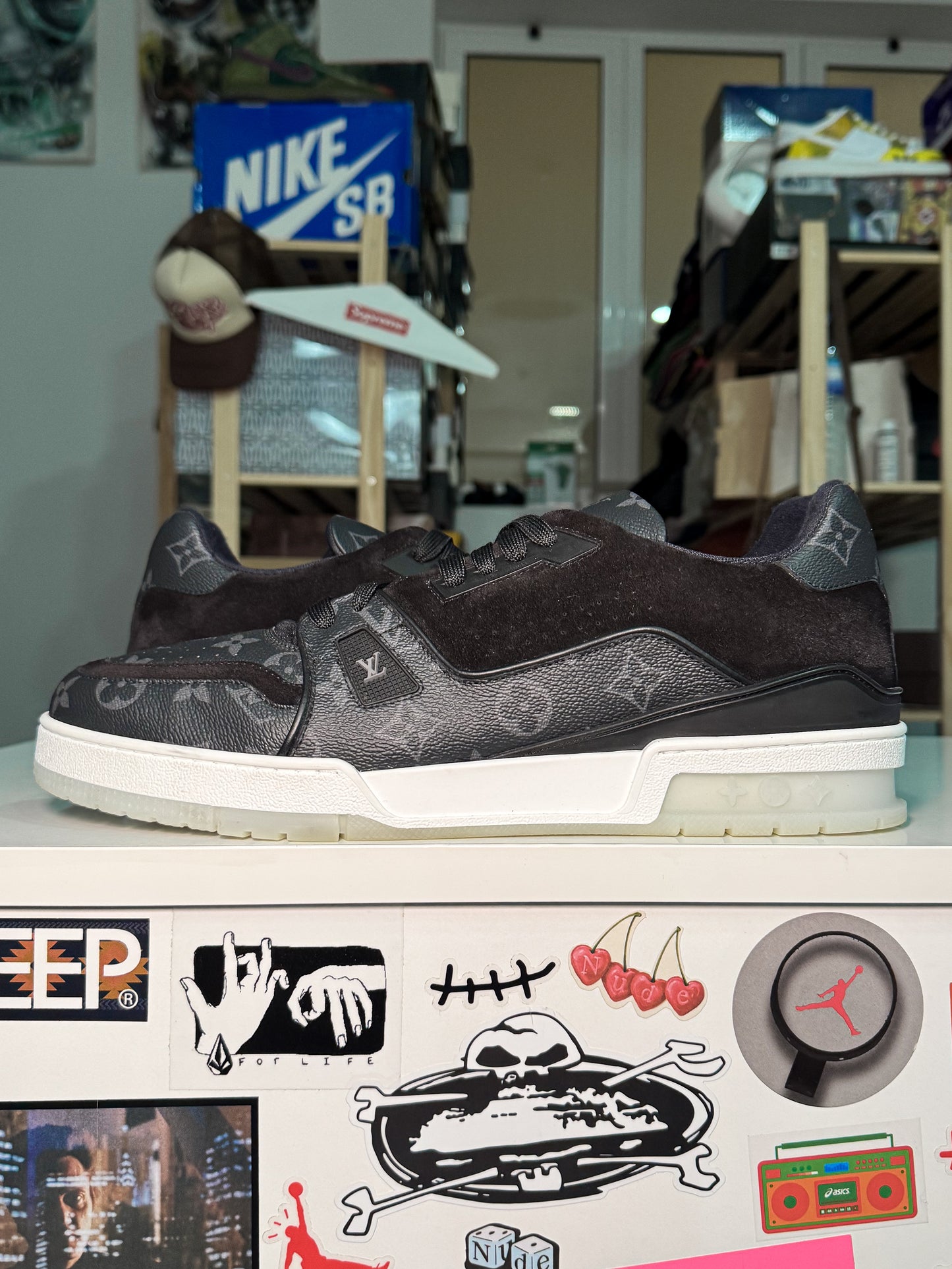 Louis Vuitton LV Trainer Low ‘Black Monogram’ - Recondicionado