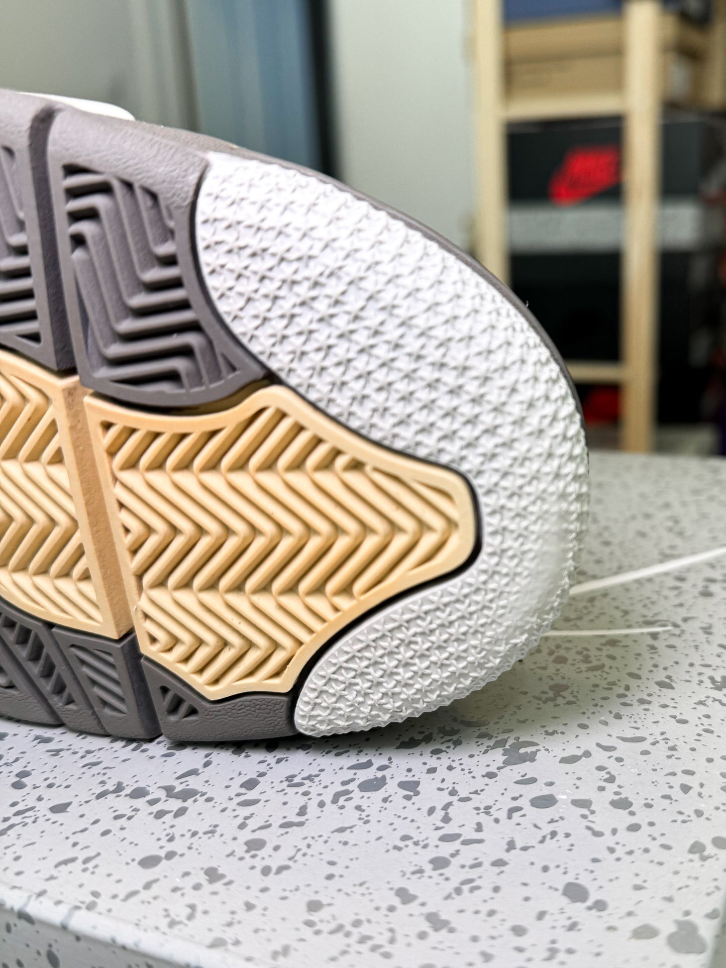 Air Jordan 4 Retro Craft SE ‘Photon Dust’ 2023 - Recondicionado