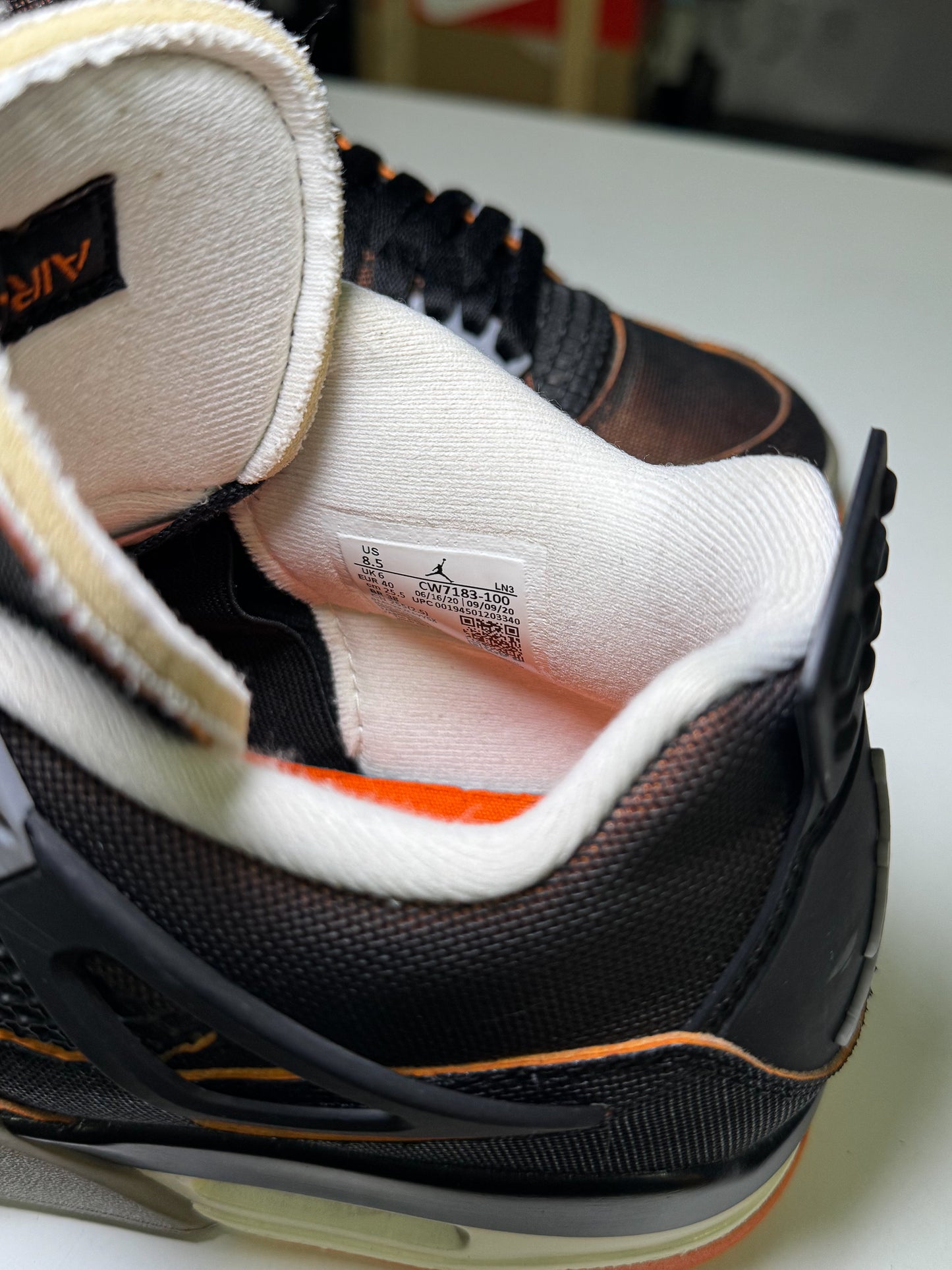 Air Jordan 4 Retro ‘Starfish’ W 2021 - Recondicionado