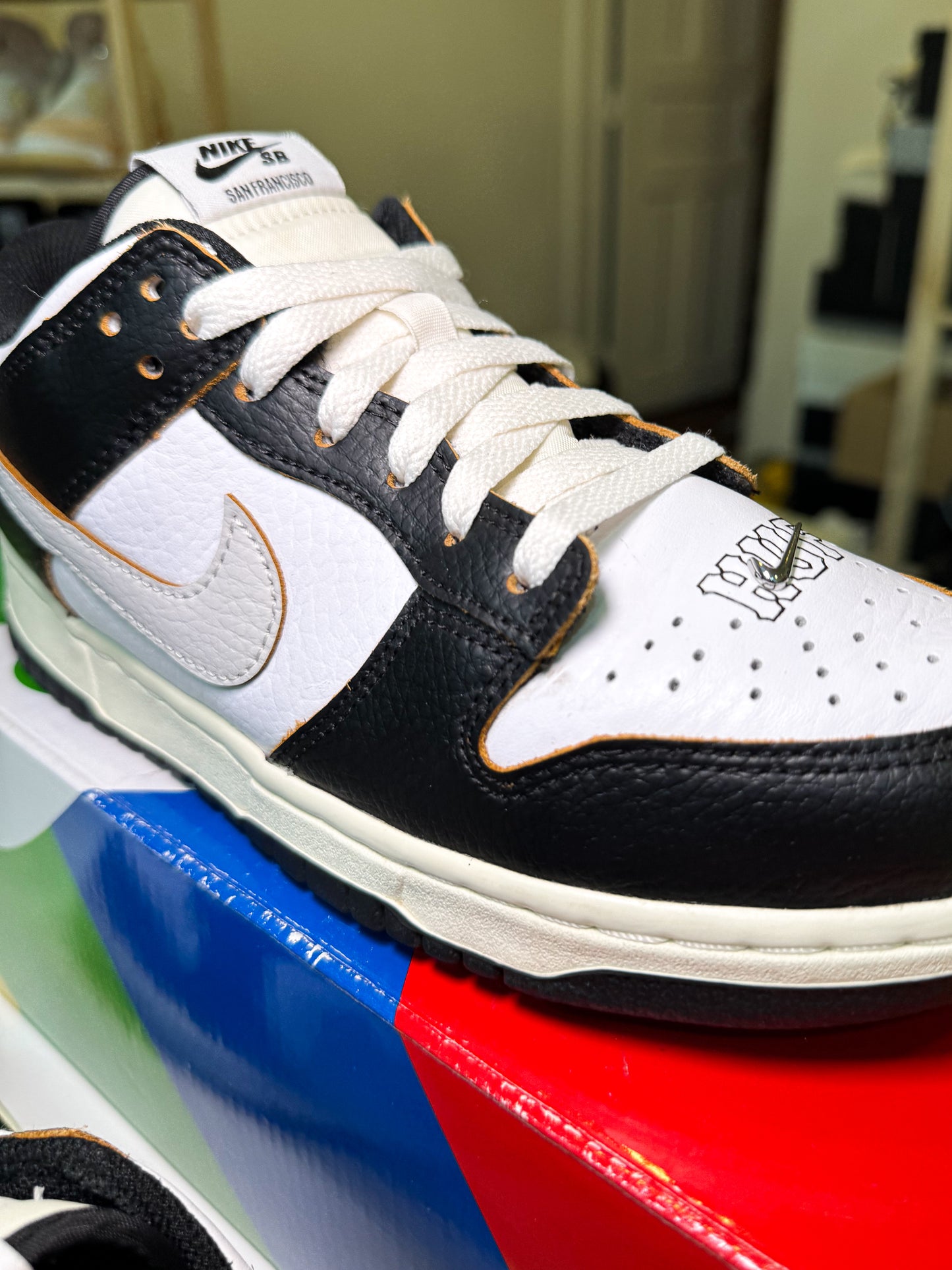Nike SB Dunk Low x HUF ‘San Francisco’ 2022 - Recondicionado