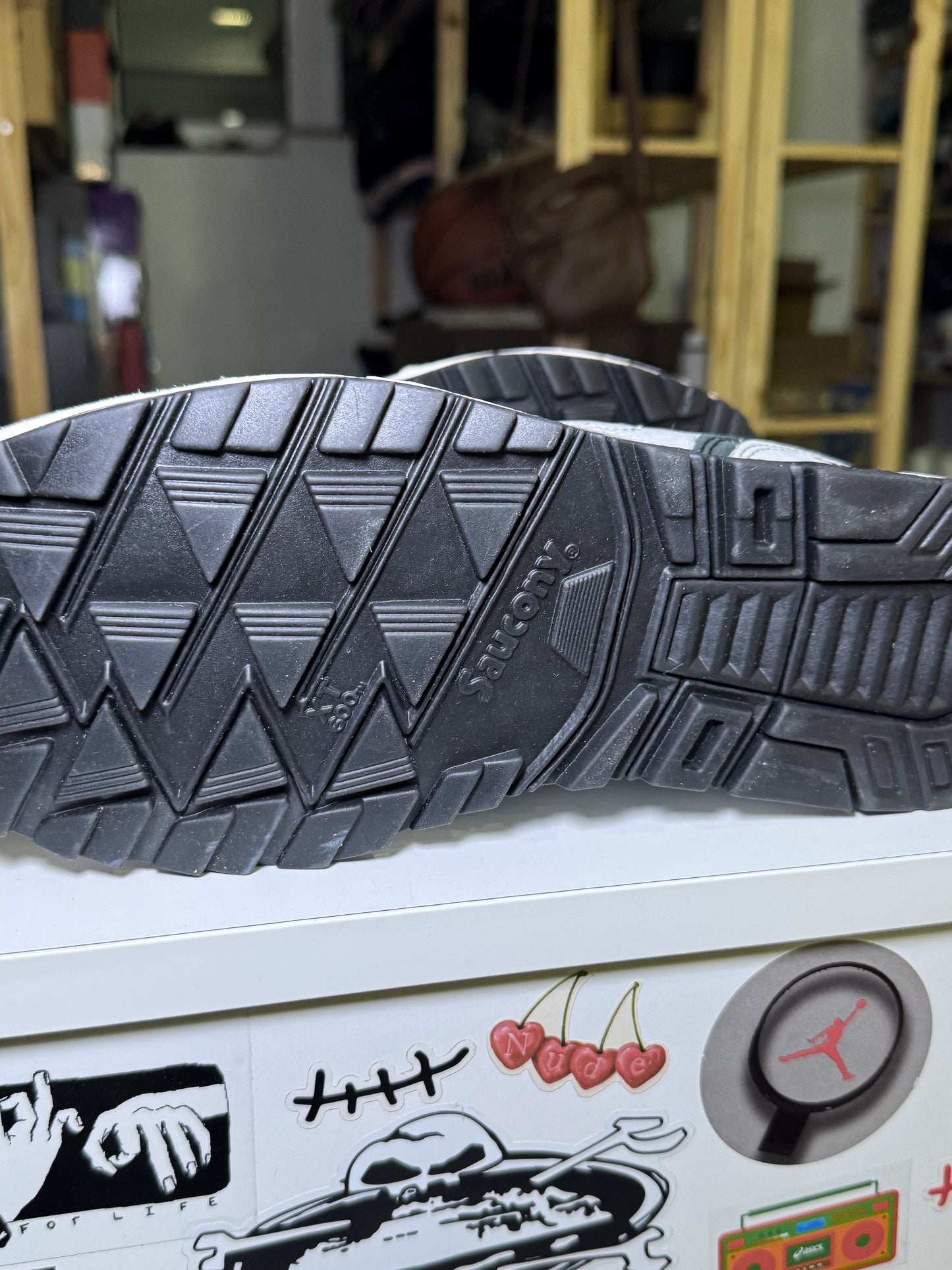 Saucony Grid SD x SneakerShouts ‘Portuguese Gold’ 2017 - DS