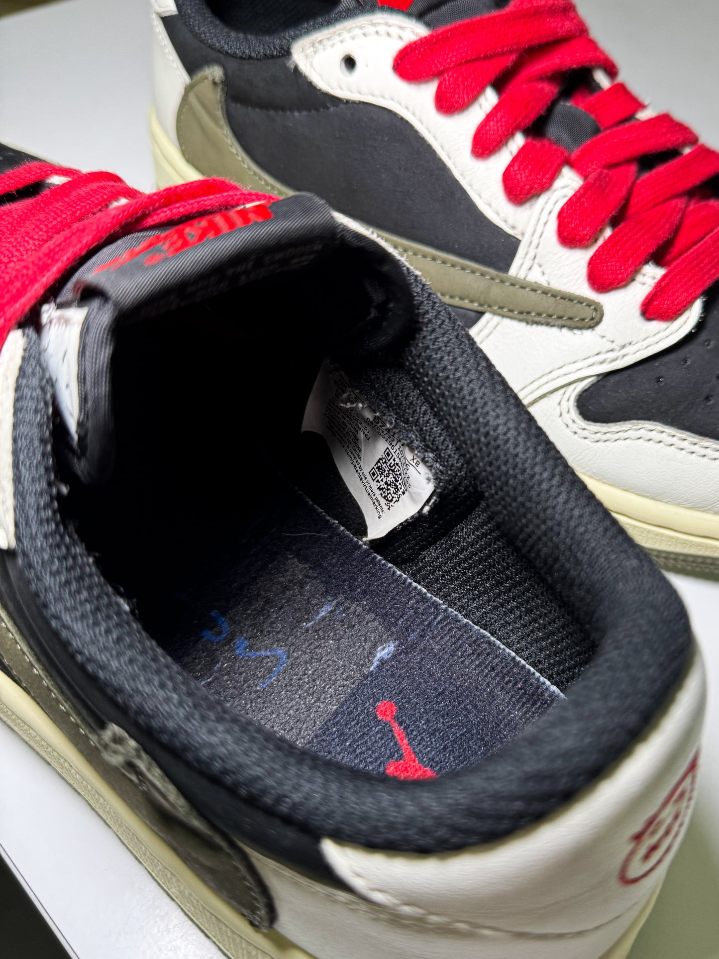 Air Jordan 1 Retro Low OG SP x Travis Scott 'Olive' W 2023 - Recondicionado