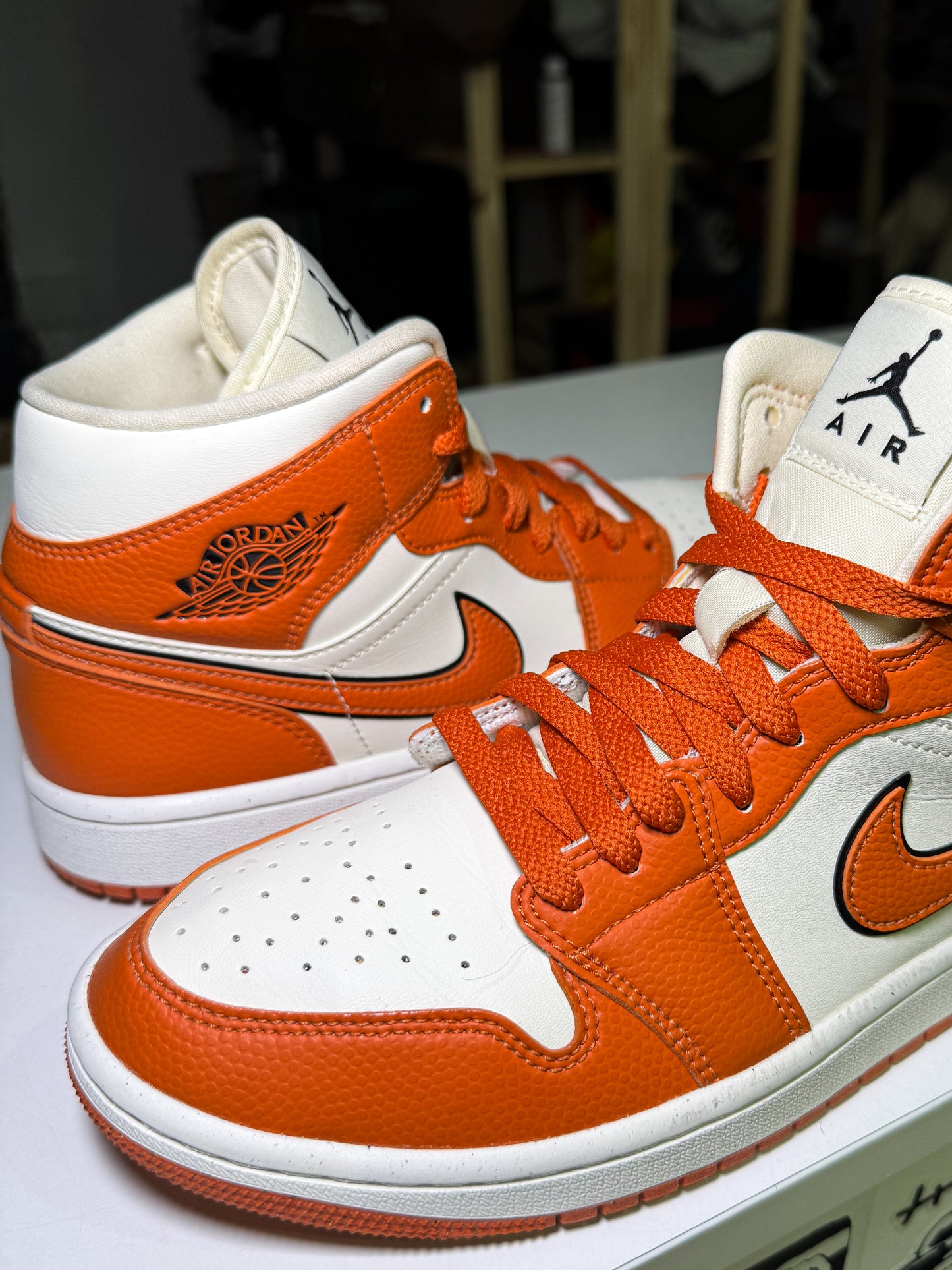 Air Jordan 1 Mid SE ‘Sport Spice’ W - Recondicionado