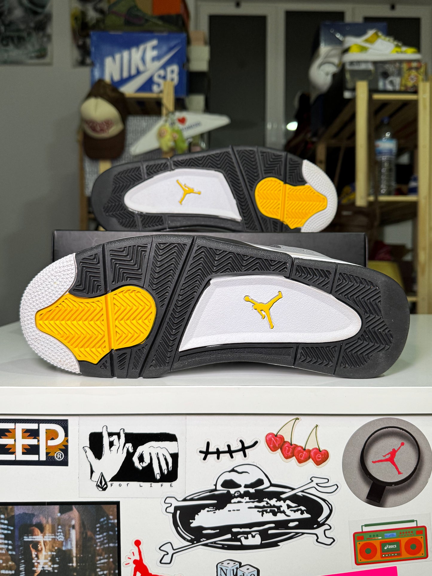 Air Jordan 4 Retro ‘Cool Grey’ 2019 - Recondicionado