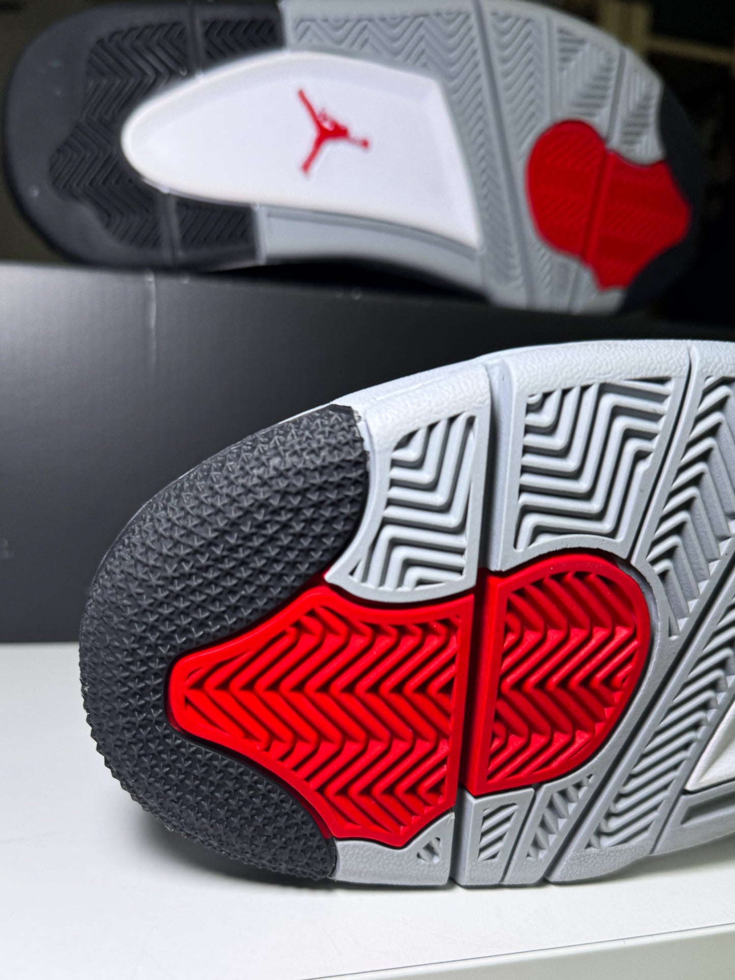 Air Jordan 4 Retro 'Black Canvas' 2022 - Recondicionado