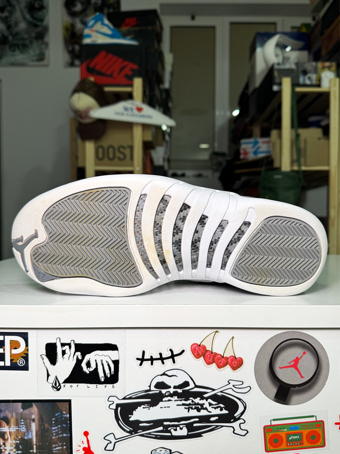 Air Jordan 12 Retro ‘Stealth’ 2022 - Recondicionado