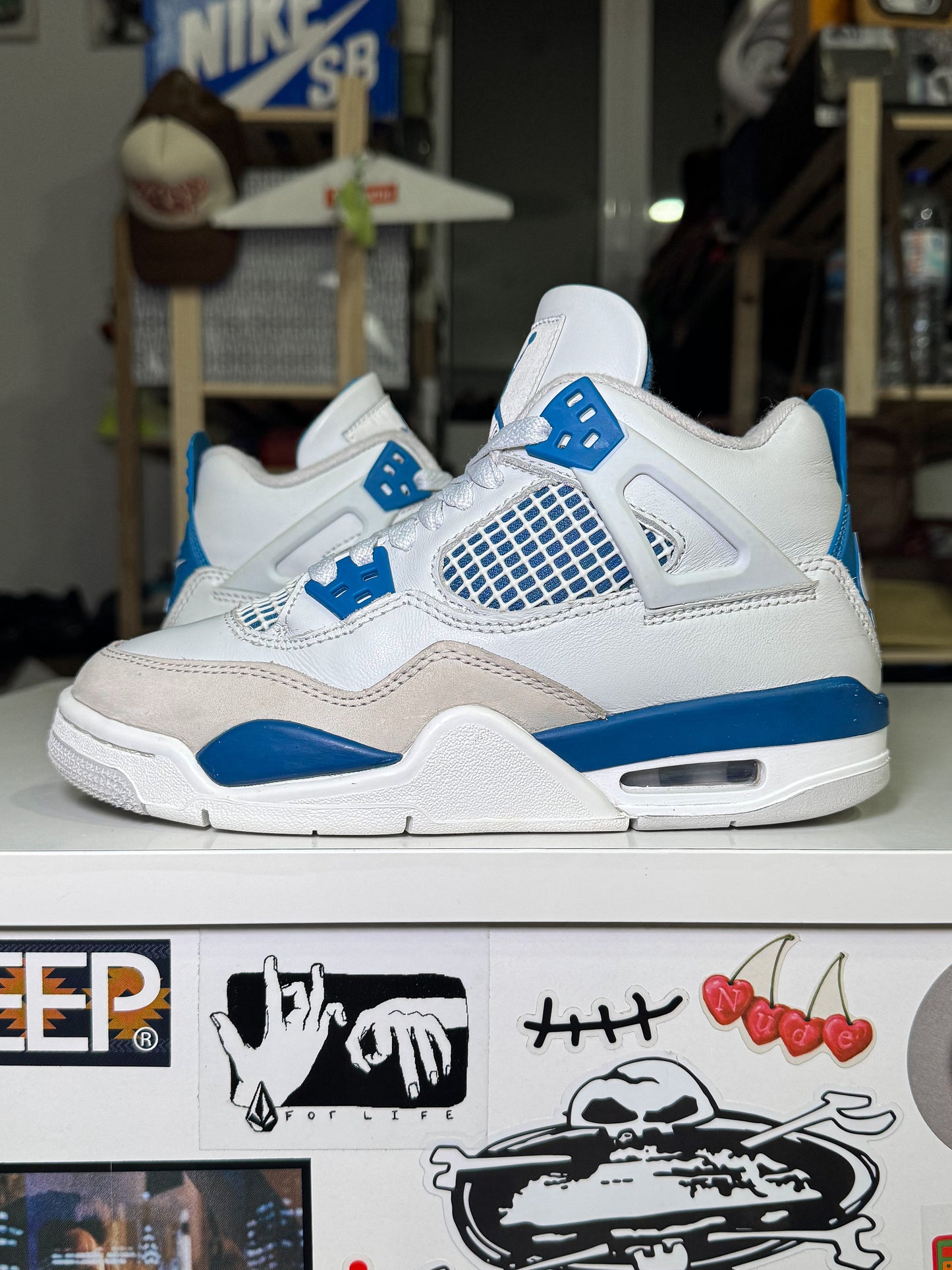 Air Jordan 4 Retro 'Military Blue’ GS 2024 - Recondicionado
