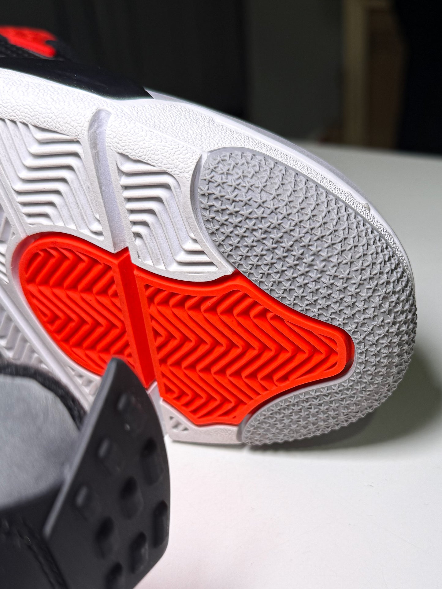 Air Jordan 4 Retro 'Infrared' 2022 - Recondicionado