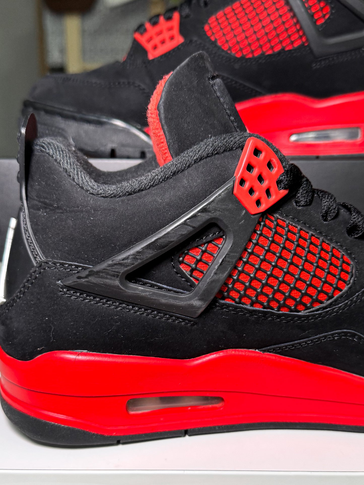 Air Jordan 4 Retro 'Red Thunder' 2022 - Recondicionado