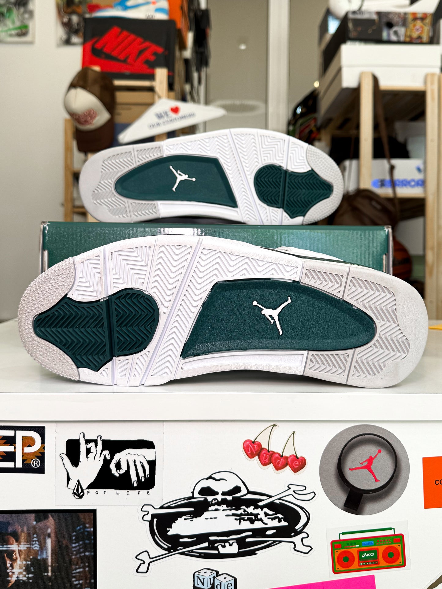 Air Jordan 4 Retro 'Oxidized Green' 2024 - Recondicionado