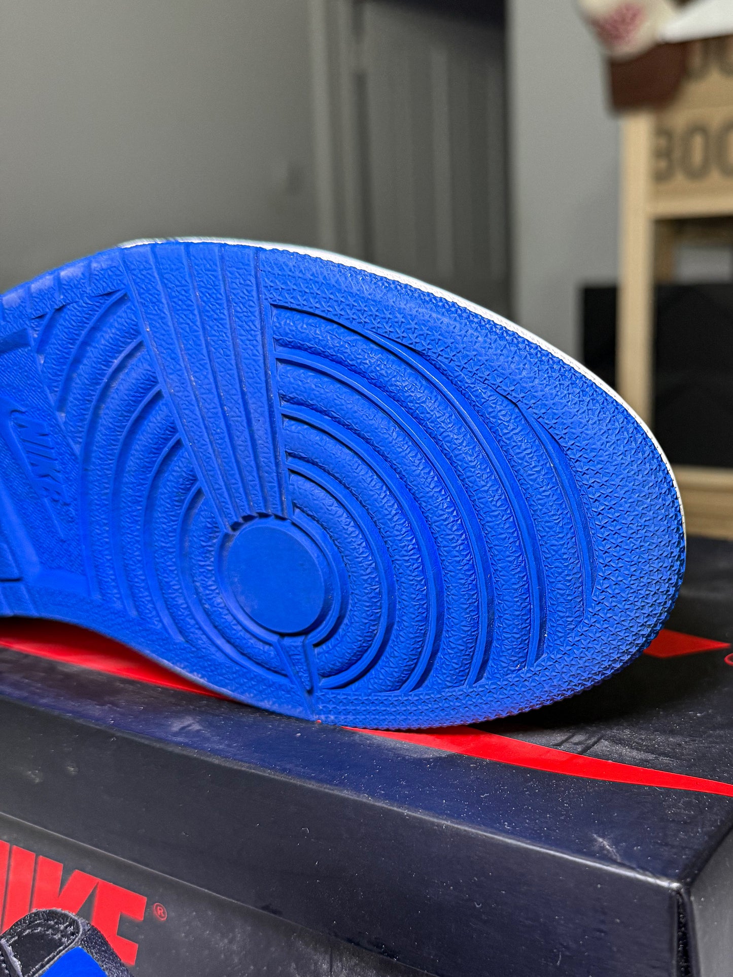 Air Jordan 1 Retro High OG ‘Royal Toe’ 2020 - Recondicionado