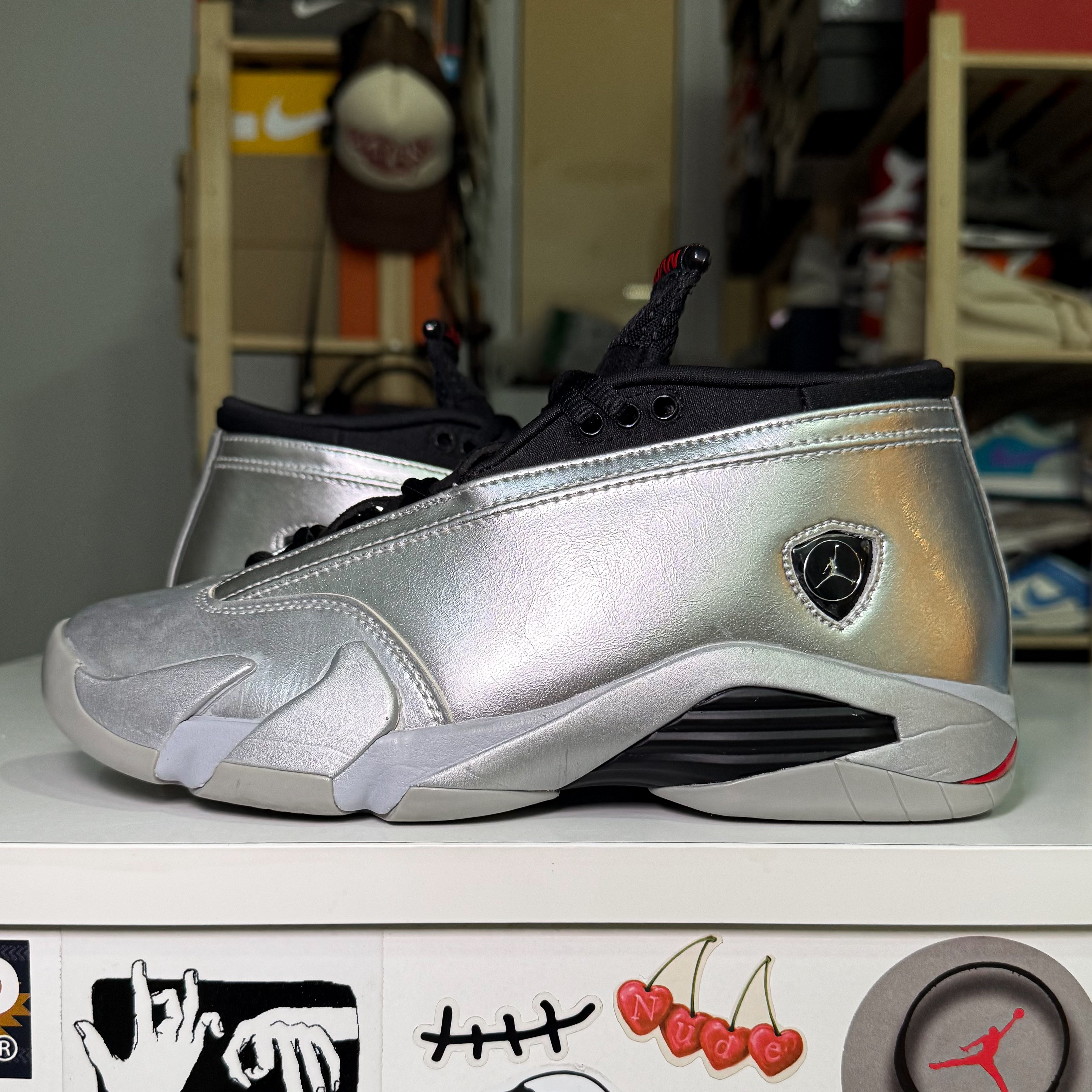 Air Jordan 14 Retro Low ‘Metallic Silver’ W 2023 - Recondicionado
