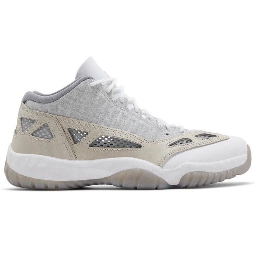 Air Jordan 11 Retro Low IE ‘Light Orewood Brown’ 2022 - Recondicionado