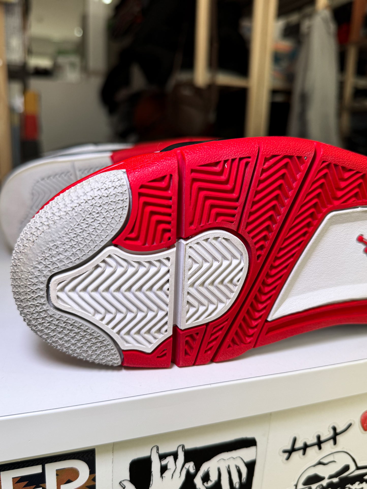 Air Jordan 4 Retro 'Fire Red' GS 2020 - Recondicionado